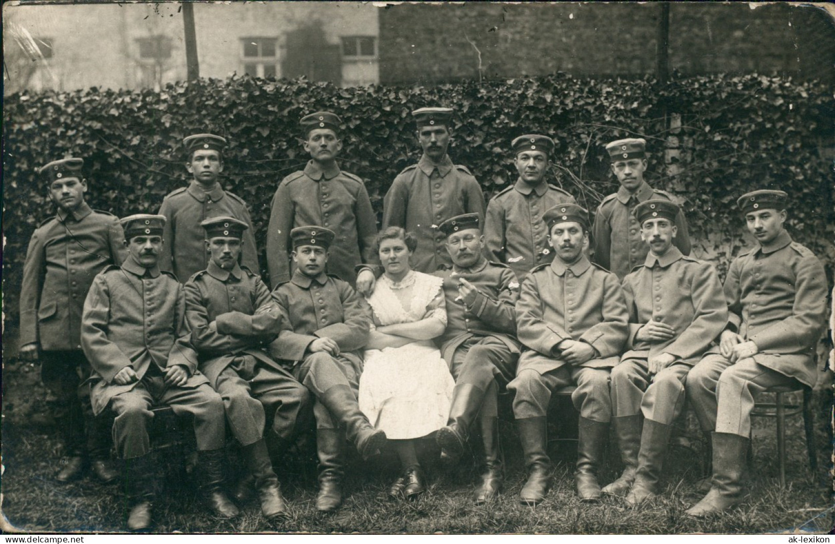 Soldaten Krankenschwester Fotokarte WK1 Militär 1915  Gel. Felspost Düsseldorf - Weltkrieg 1914-18