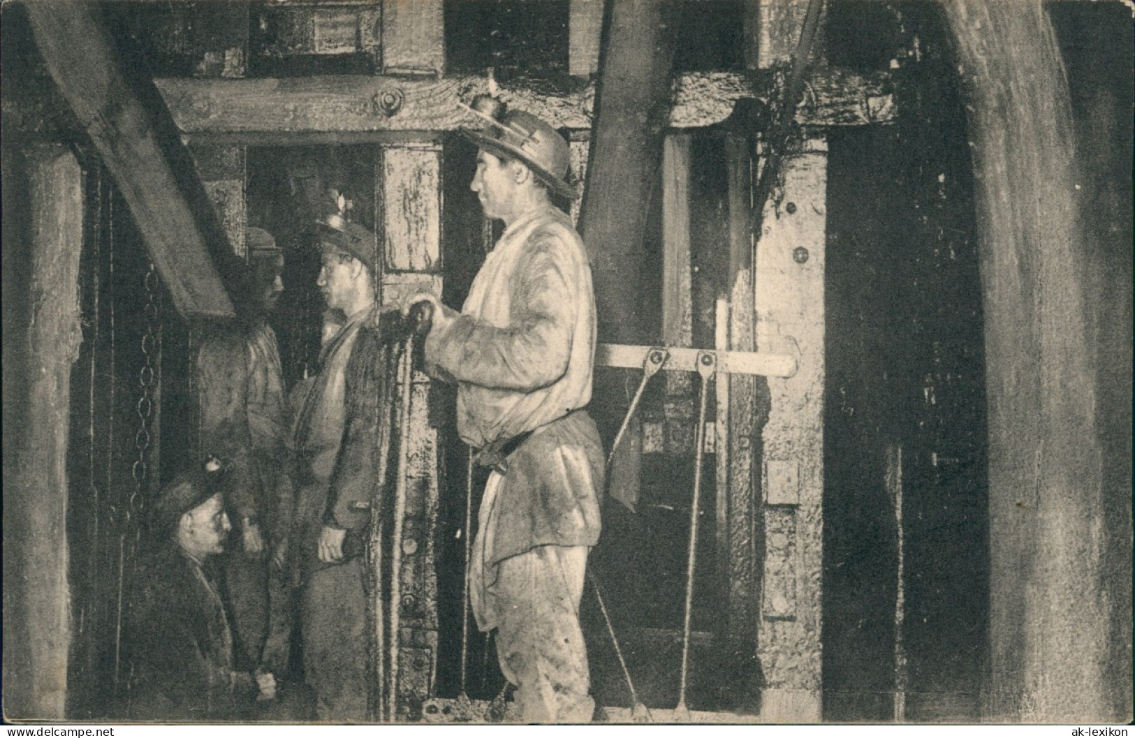 Bergbau Tagebau (AU PAYS NOIR) Arbeiter Im Stollen (Frankreich) 1910 - Mineral