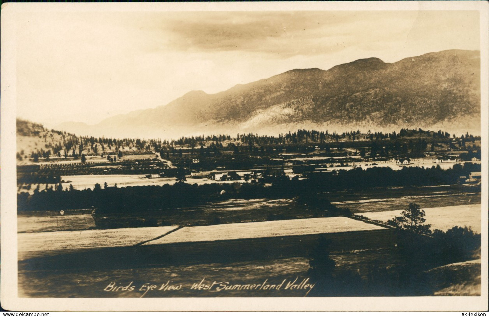 Summerland British Columbia Birds Eye View - Luftbild - Fotokarte 1932 - Sonstige & Ohne Zuordnung