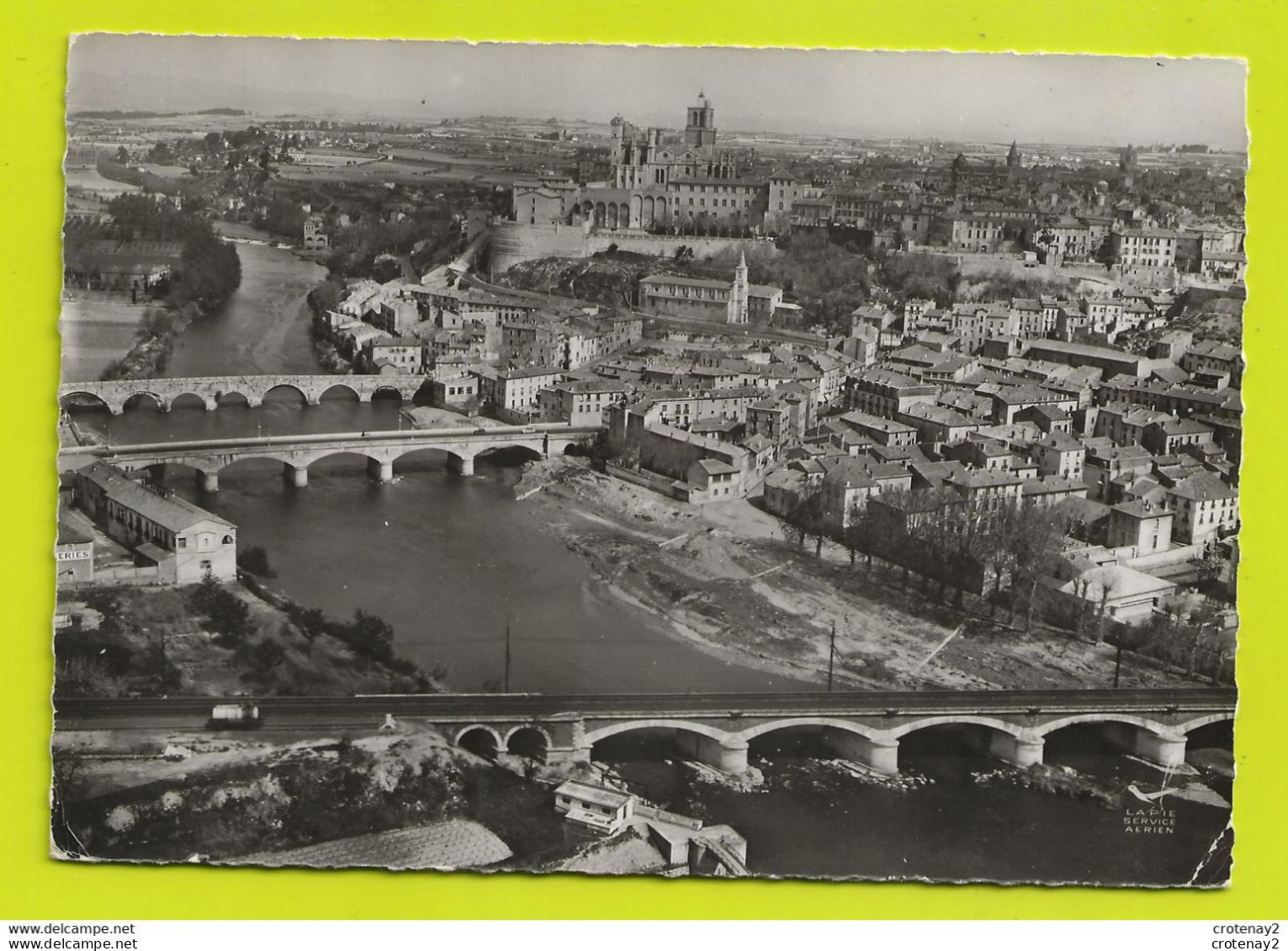 34 En Avion Au Dessus De BEZIERS 1958 N°2 Ponts Vue Générale Aérienne Voie Ferrée Wagon Citerne Foudre ? Viaduc Ponts - Beziers