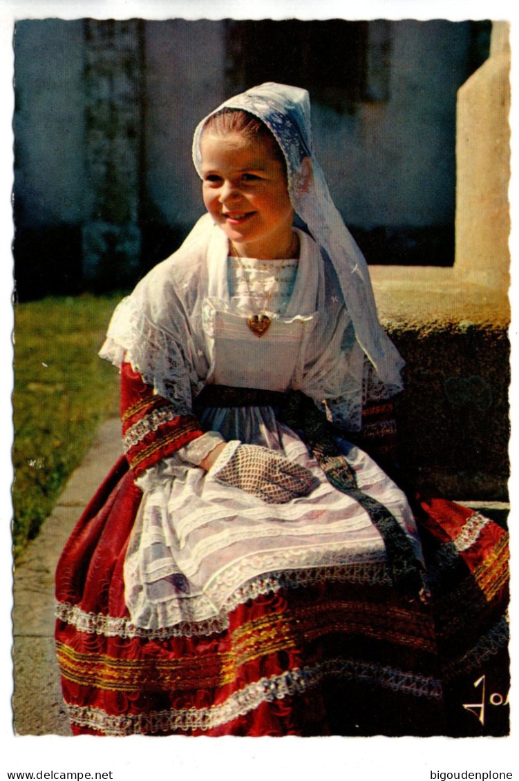 CPSM  Costume Du Léon Fillette En Costume De PLOUGUERNEAU... - Plouguerneau