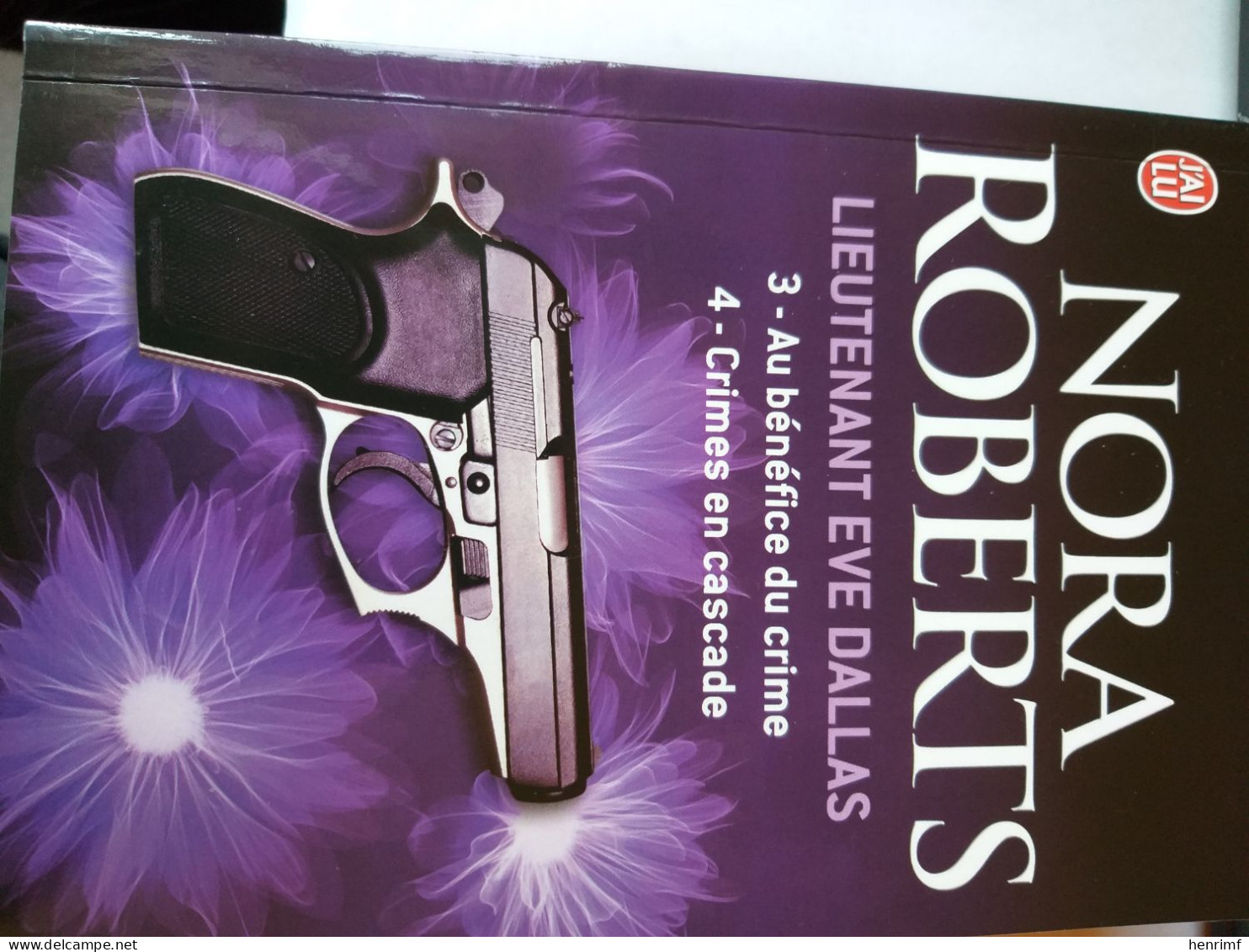 LIEUTENANT EVE DALLAS DE NORA ROBERTS - Otros & Sin Clasificación