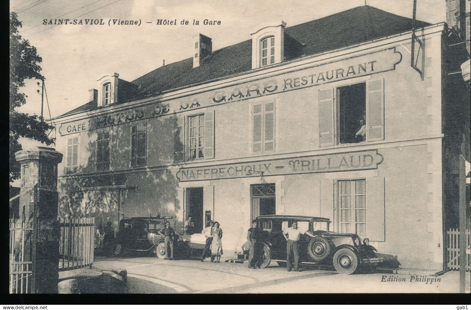 86 --- Saint - Saviol --- Hotel De La Gare - Altri & Non Classificati