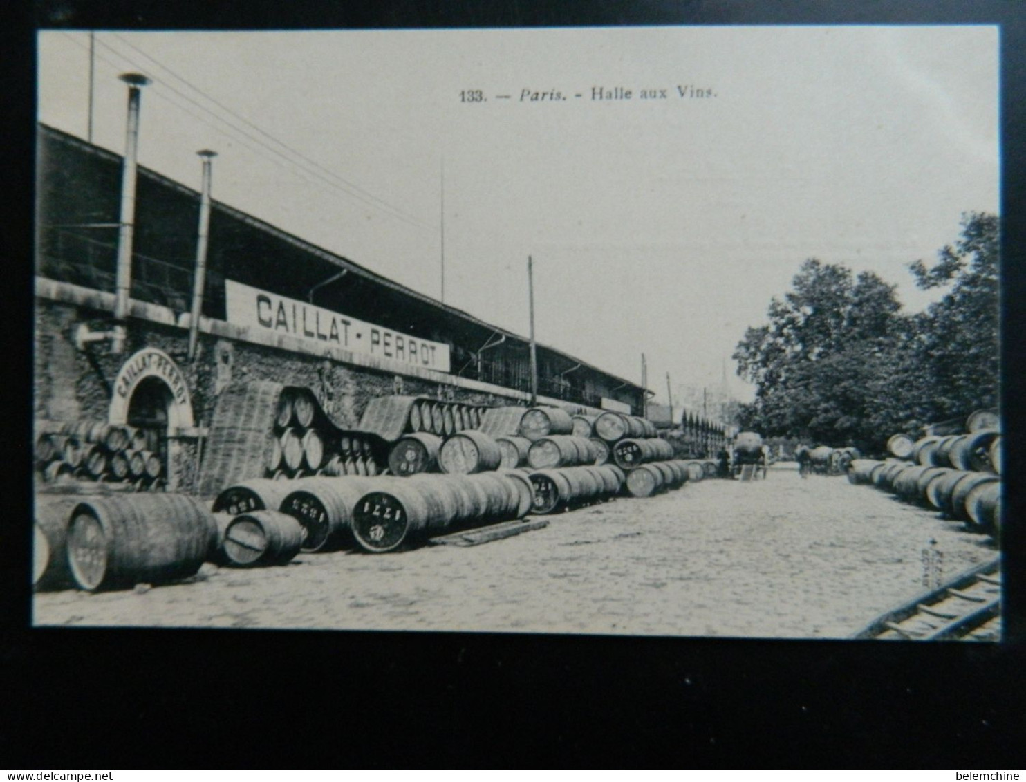 PARIS                        HALLE AUX VINS              CAILLAT-PERROT - District 12