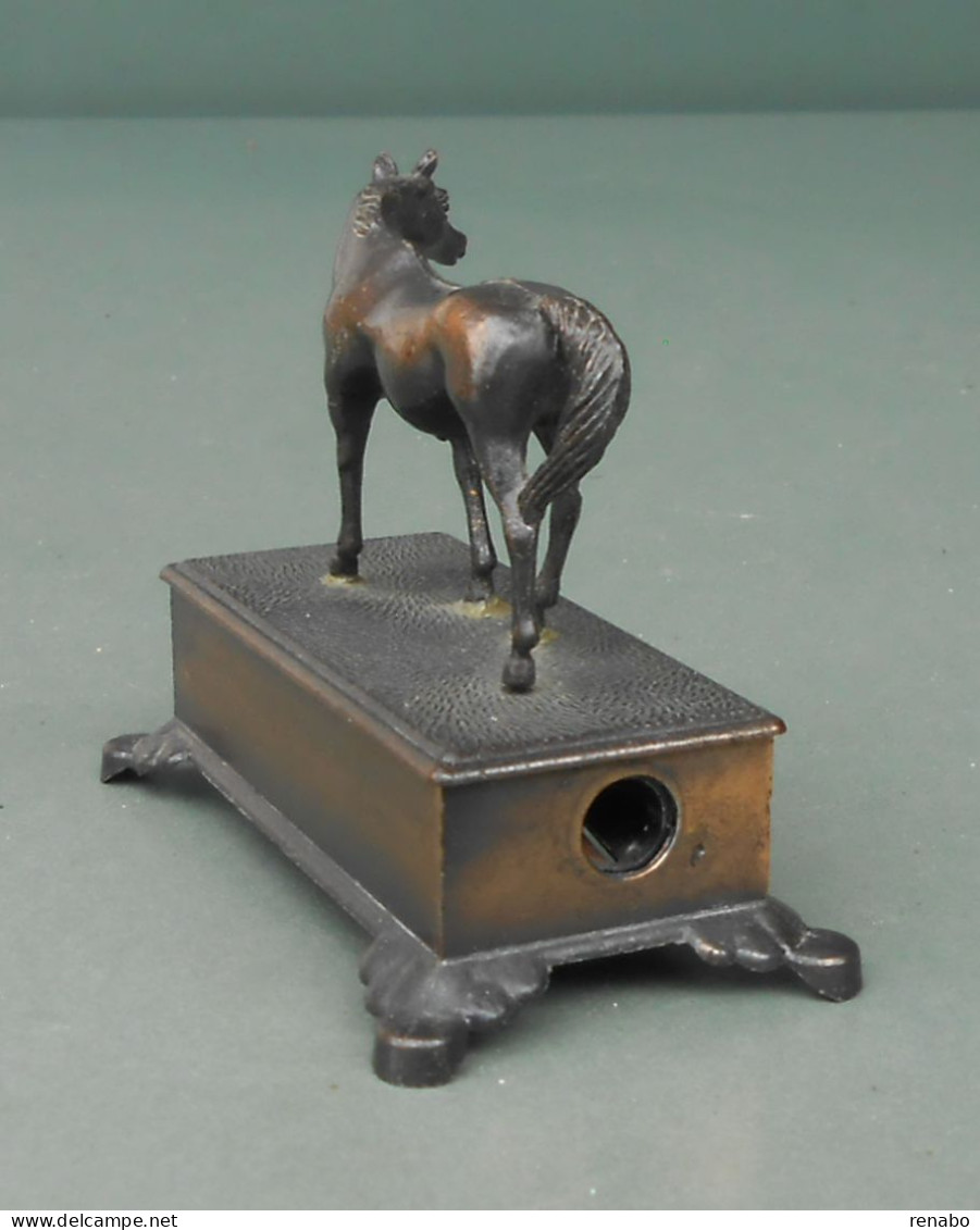 Cavallo, Posing Horse; Old, N°. AT-946 . Temperamatite, Pencil-Sharpener, Taille Crayon, Anspitzer. Never Used. - Pferde