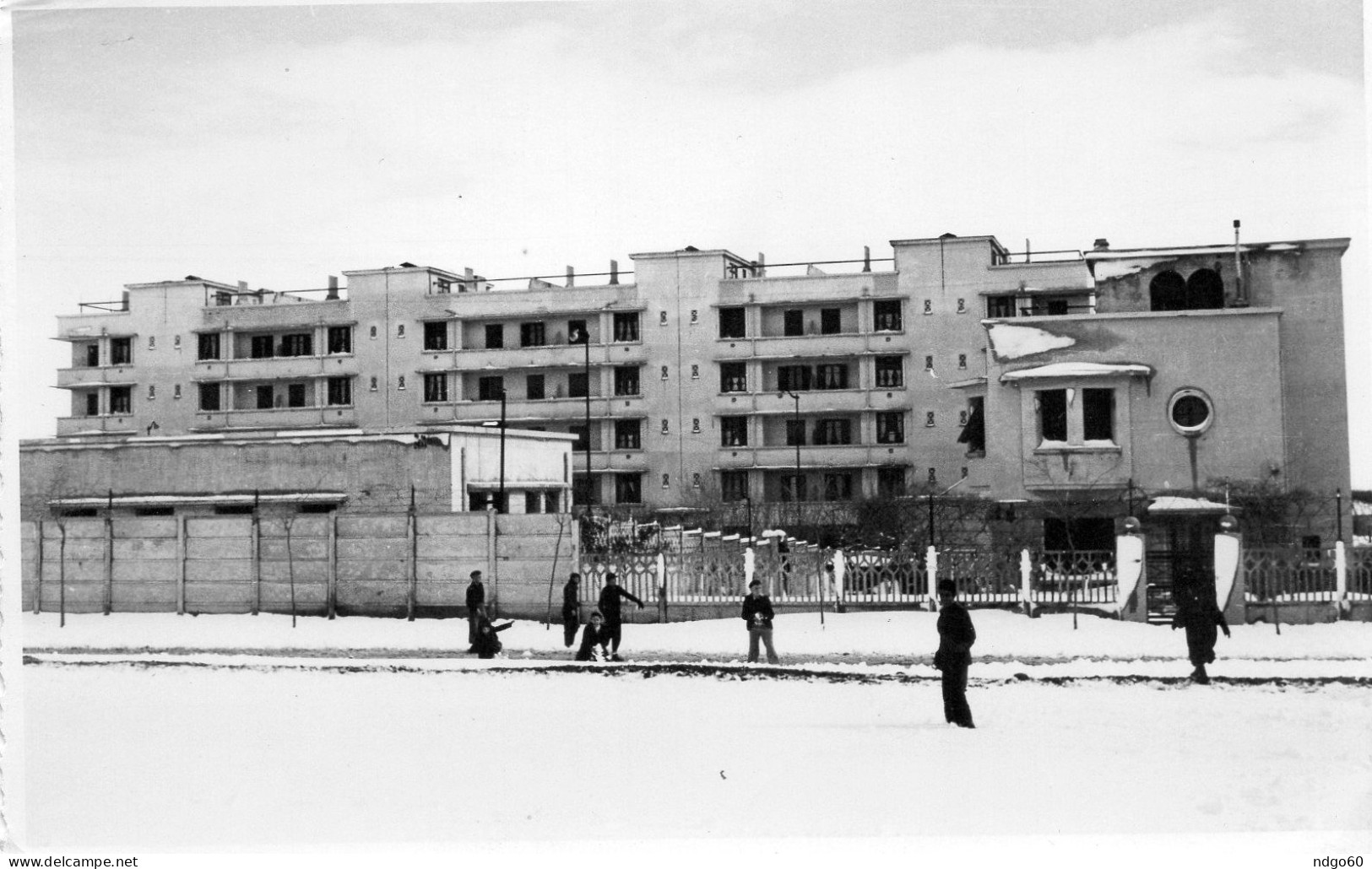 Sétif ( Carte Photo ) La Caserne Des Gardes Mobiles Sous La Neige - Sétif