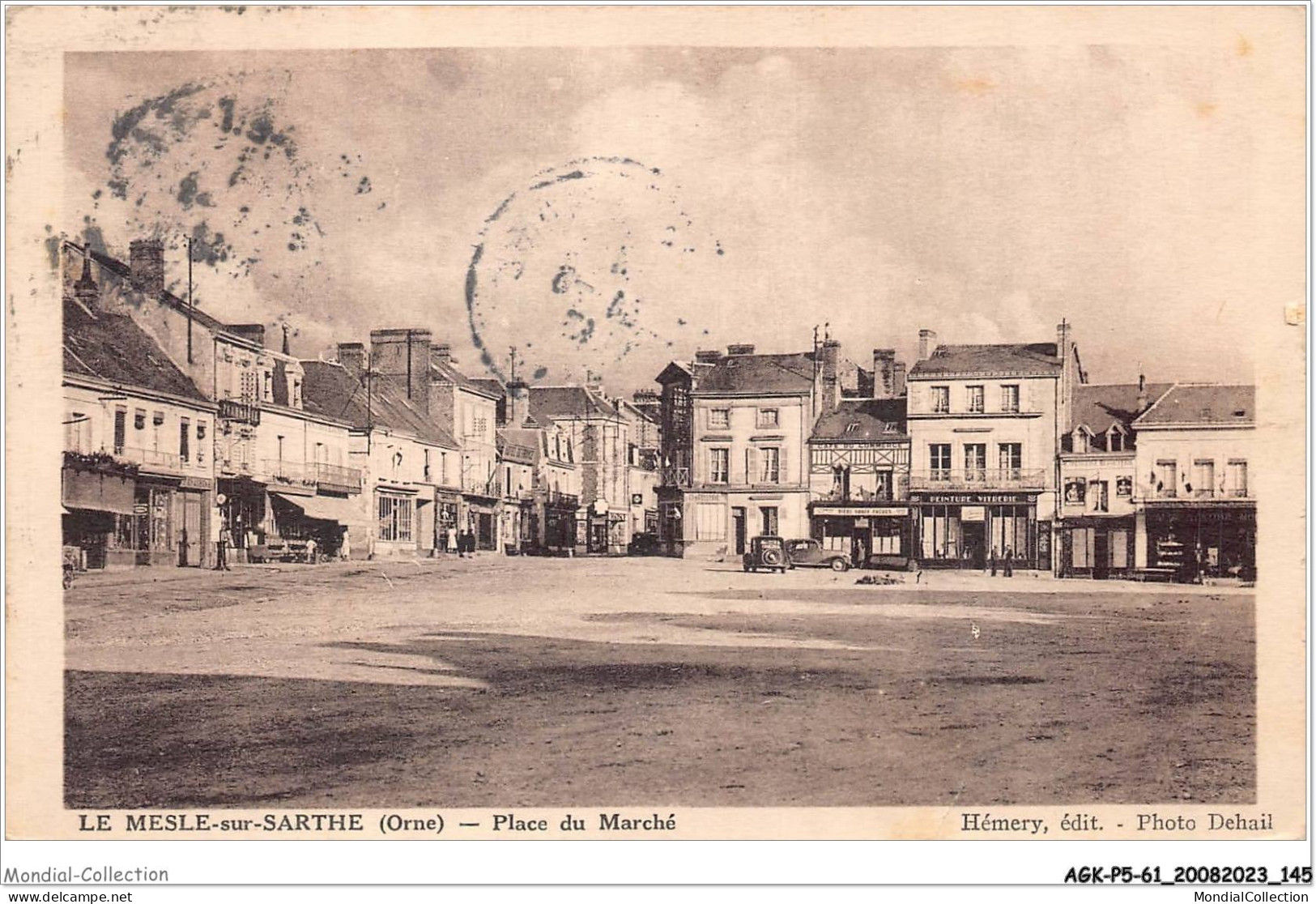 AGKP5-0447-61 - LE MESLE-SUR-SARTHE  - Place Du Marché  - Le Mêle-sur-Sarthe