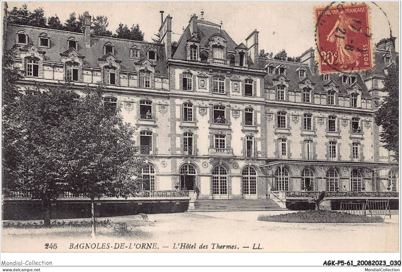 AGKP5-0389-61 - BAGNOLES-DE-L'ORNE - L'hotel Des Thermes  - Bagnoles De L'Orne