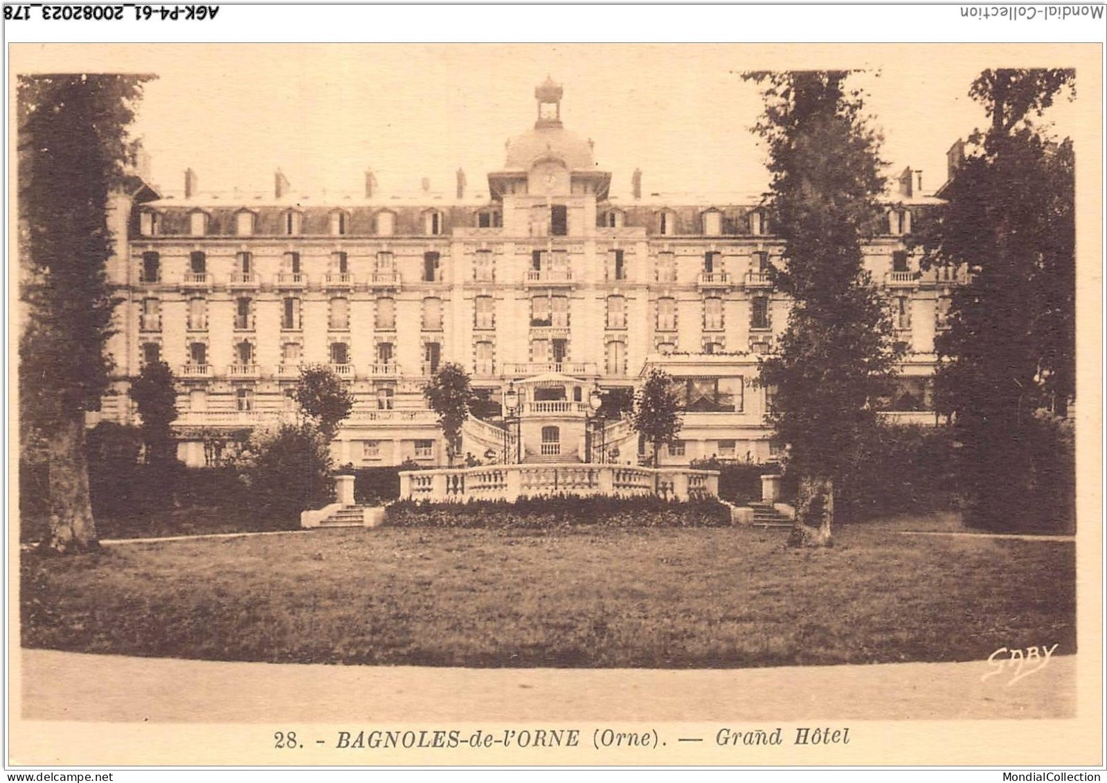 AGKP4-0369-61 - BAGNOLES-DE-L'ORNE - Grand Hôtel  - Bagnoles De L'Orne