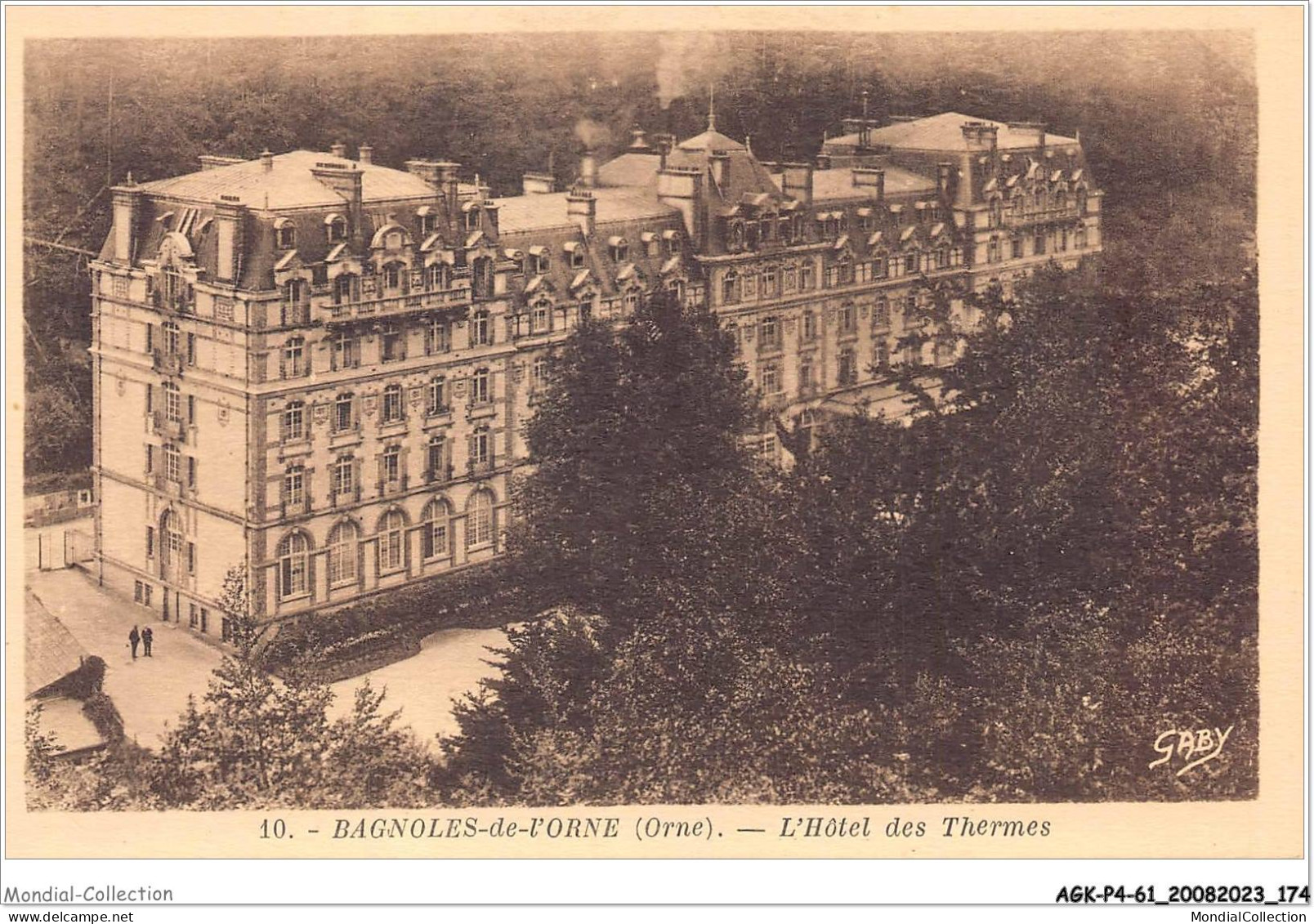 AGKP4-0367-61 - BAGNOLES-DE-L'ORNE - L'hôtel Des Thermes  - Bagnoles De L'Orne