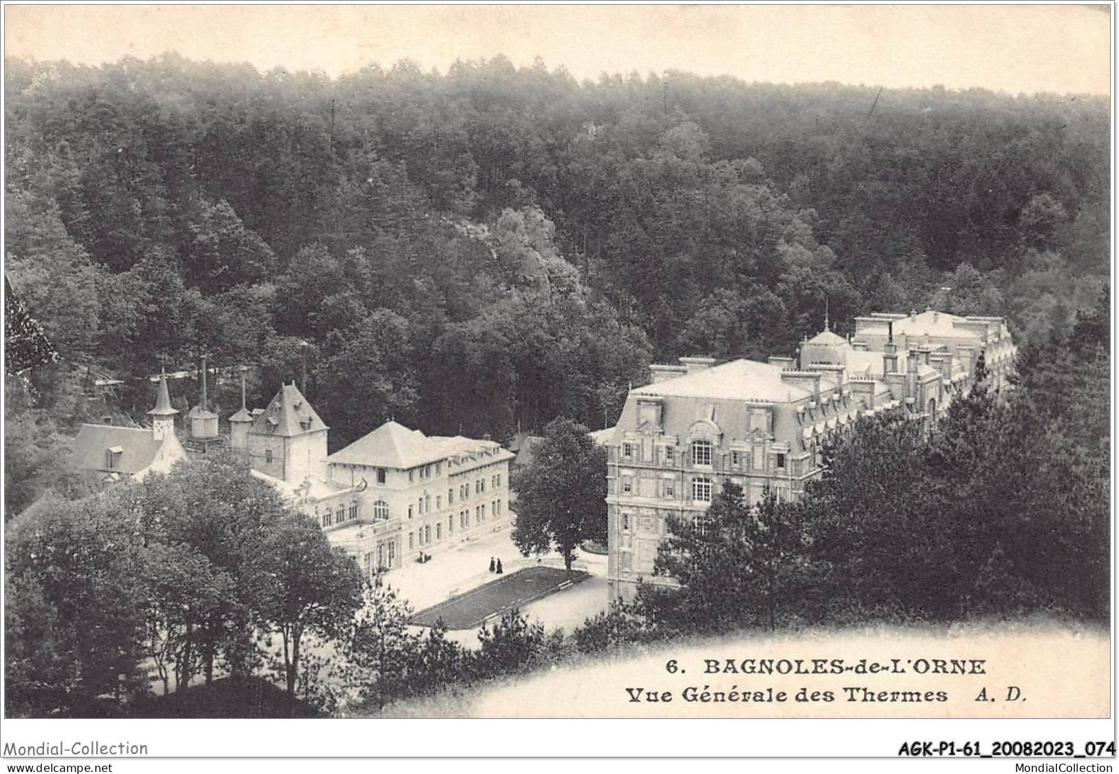 AGKP1-0038-61 - BAGNOLES DE L'ORNE - Vue Générale Des Thermes  - Bagnoles De L'Orne