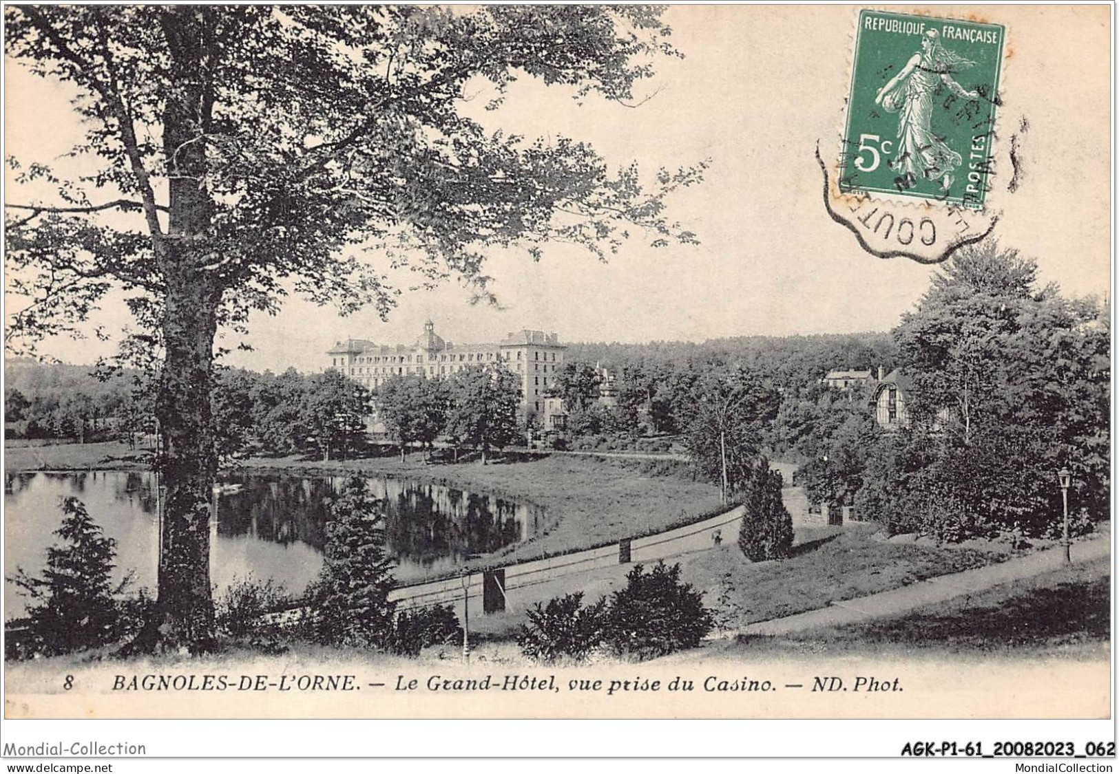 AGKP1-0032-61 - BAGNOLES DE L'ORNE - Le Grand Hôtel - Vue Prise Du Casino  - Bagnoles De L'Orne