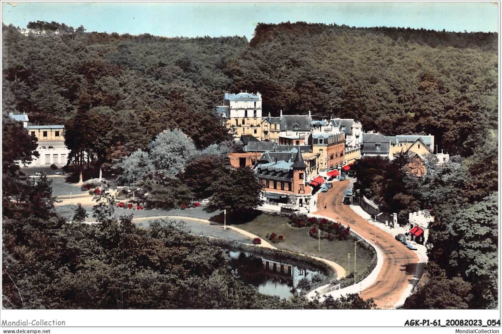 AGKP1-0028-61 - Station Thermale De BAGNOLES DE L'ORNE - Vue Générale  - Bagnoles De L'Orne