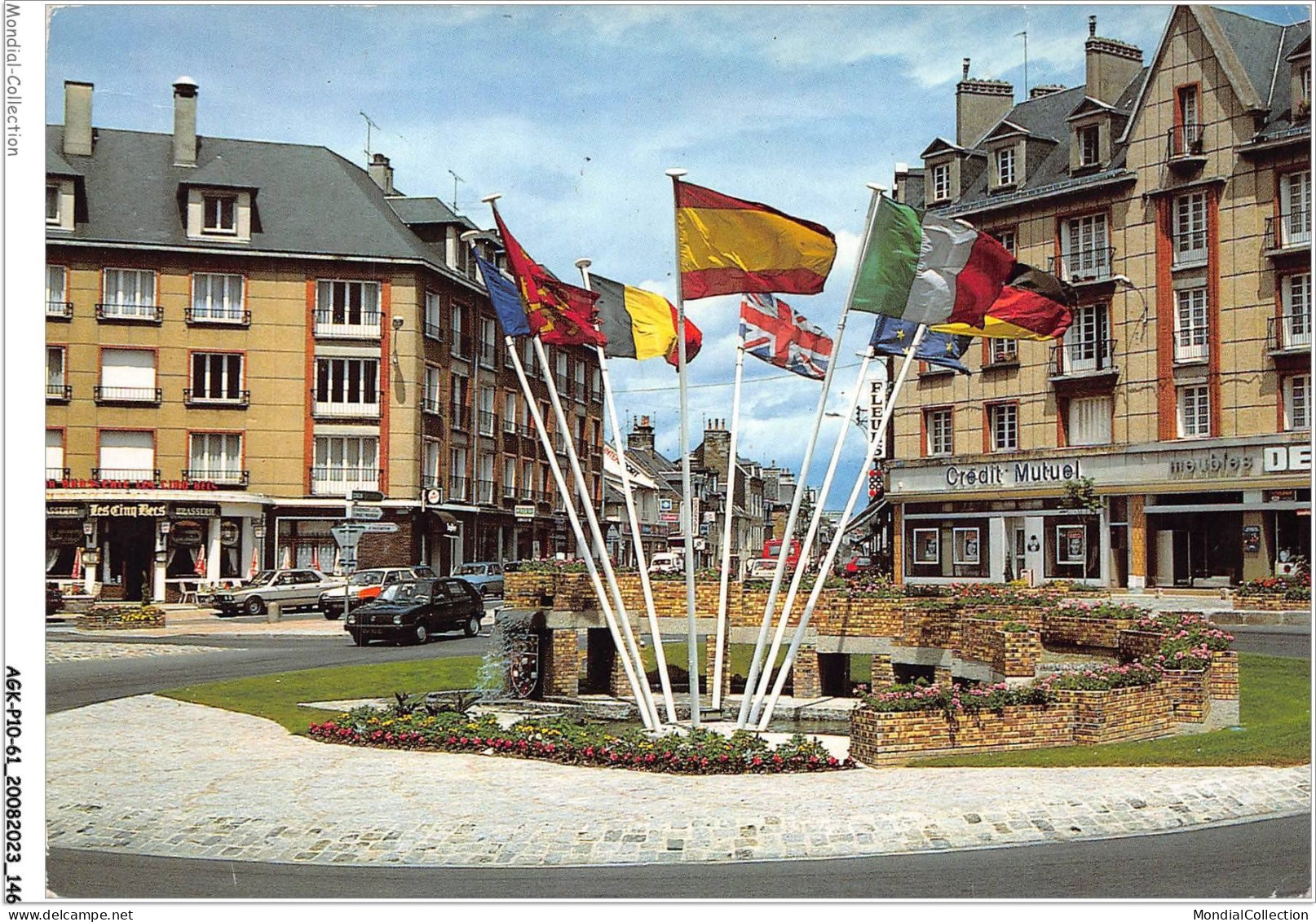 AGKP10-0884-61 - FLERS DE L'ORNE - Place Du Générale De Gaulle  - Flers