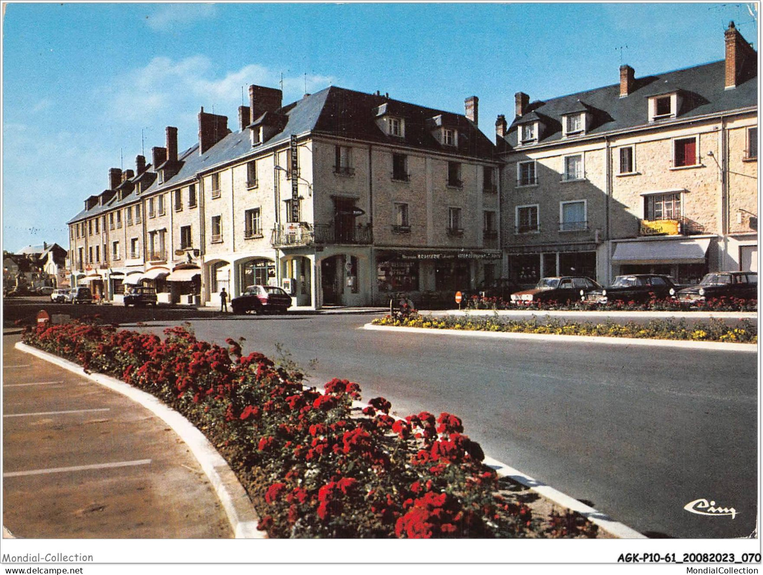 AGKP10-0846-61 - TRUN - Rue De La République  - Trun