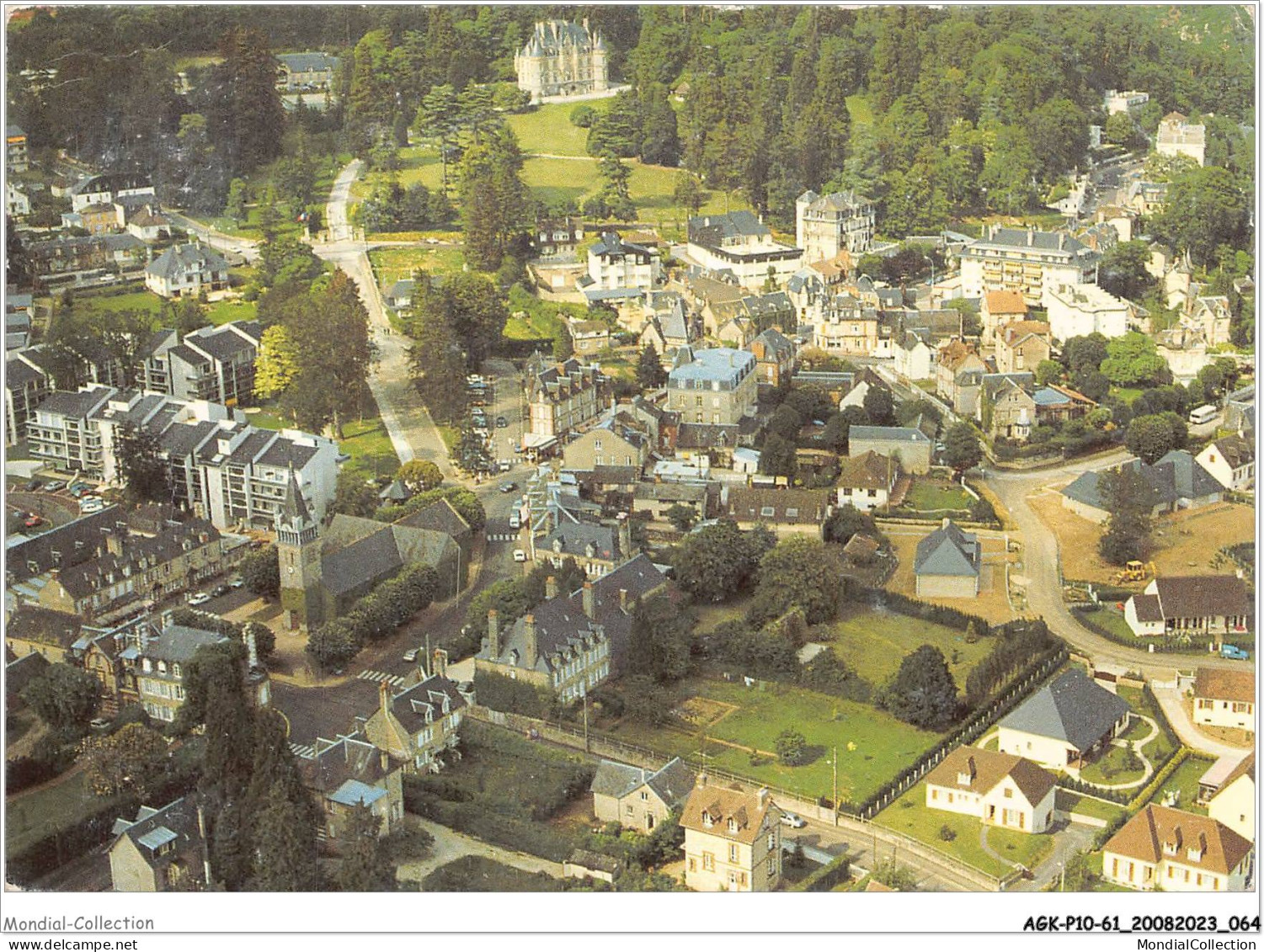 AGKP10-0843-61 - Station Thermale De BAGNOLES-DE-L'ORNE - Le Centre De Tessé La Madeleine  - Bagnoles De L'Orne