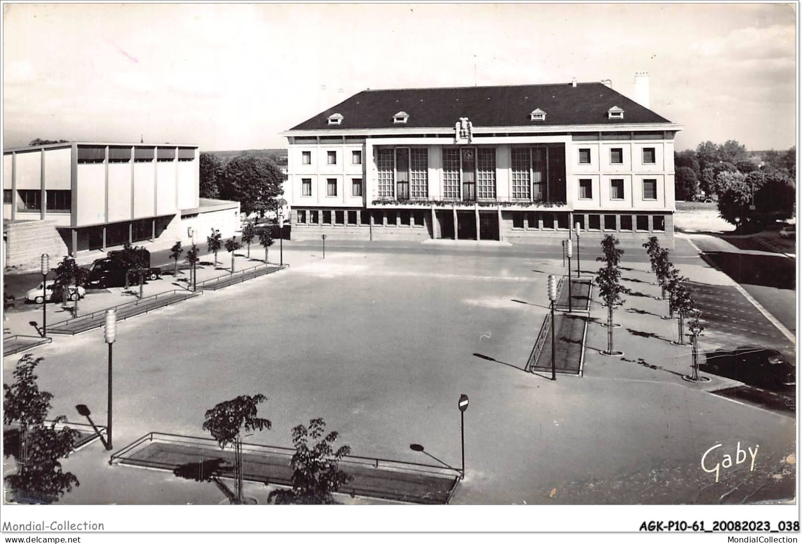 AGKP10-0830-61 - ARGENTAN - Place De L'hotel De Ville  - Argentan