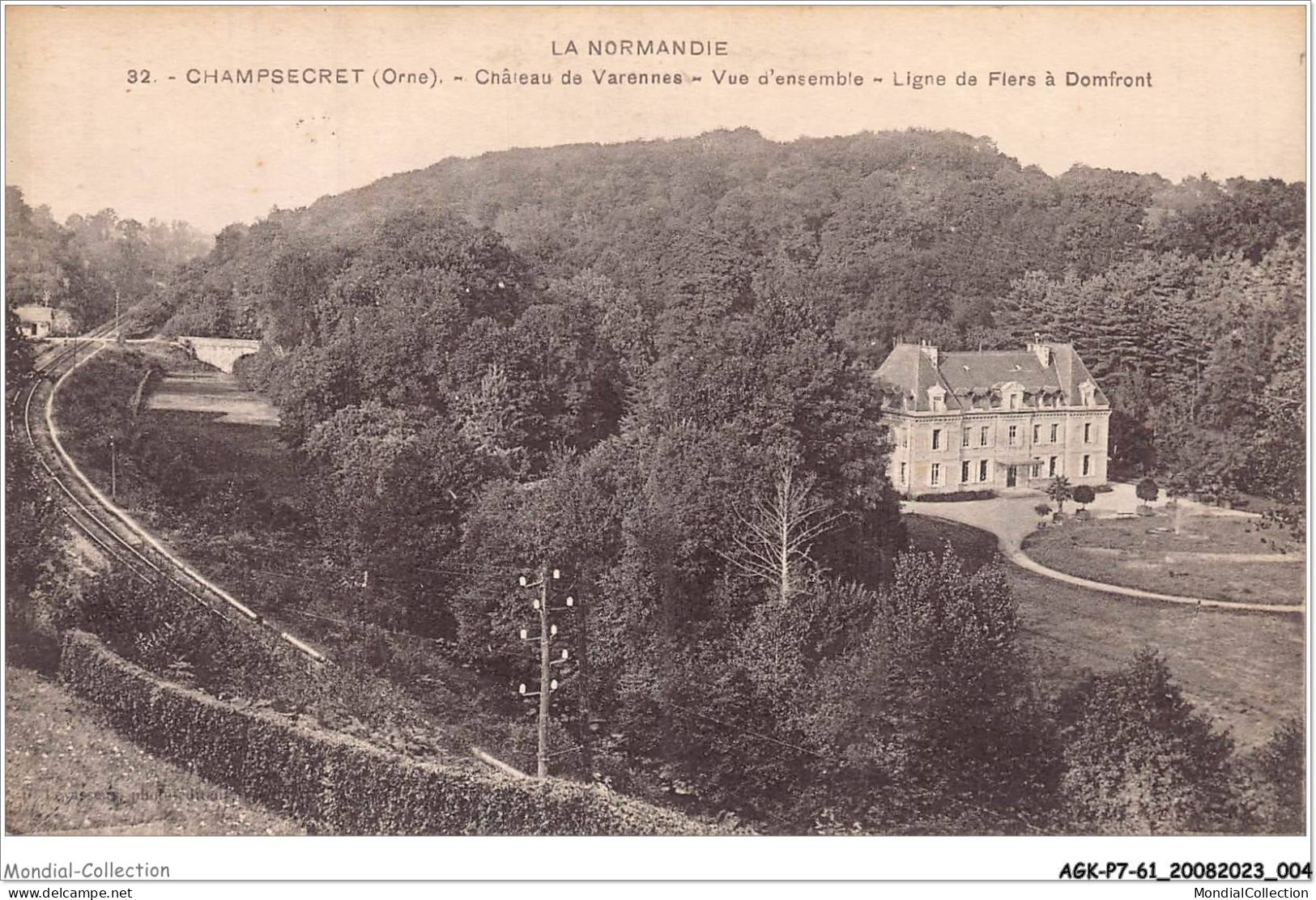 AGKP7-0544-61 - CHAMPSECRET - Chateau De Varennes - Vue D'ensembles - Ligne De Flers A Domfort  - Domfront