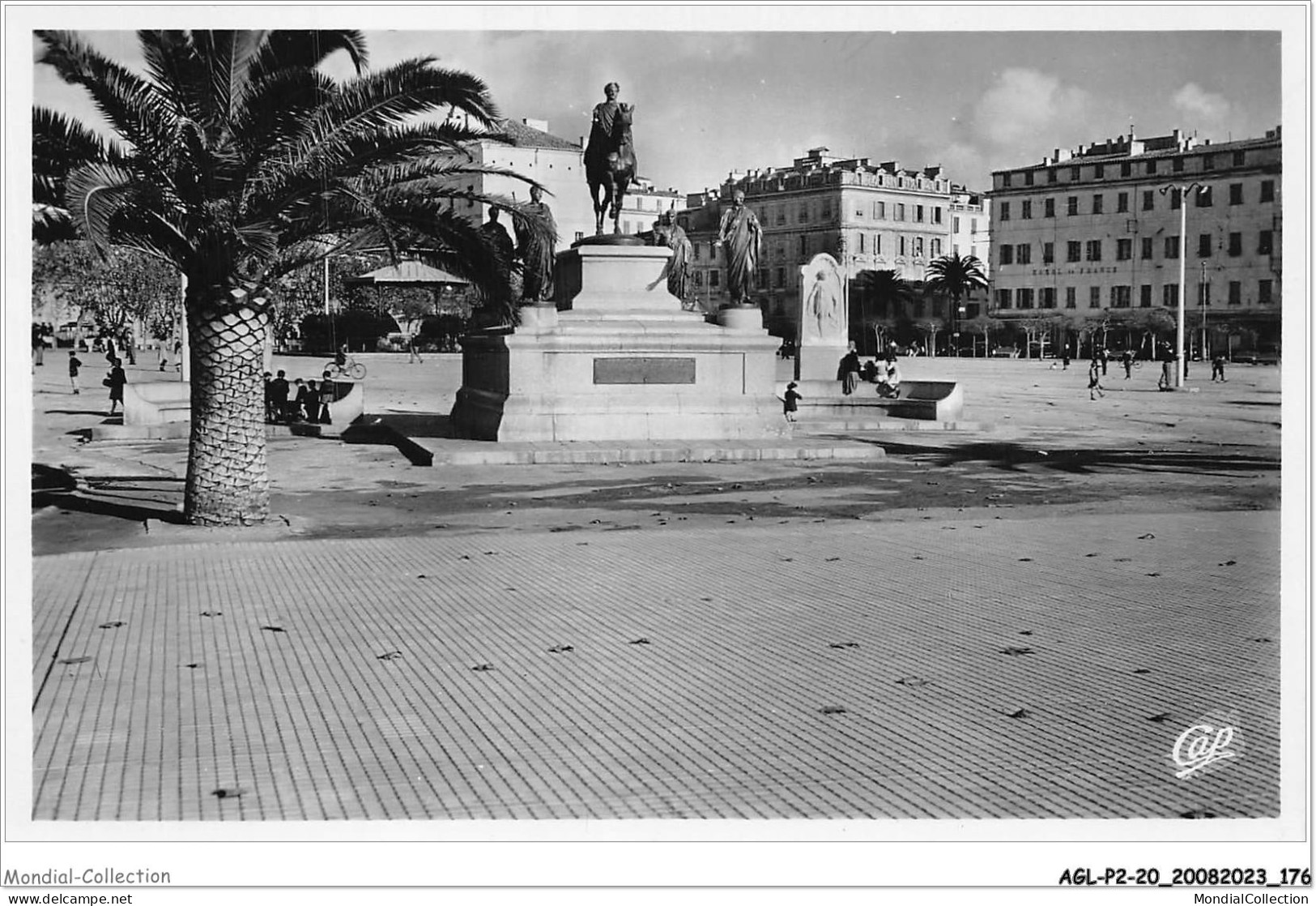 AGLP2-0163-20 - AJACCIO - Place De Gaulle - Le Monument Napoleon - Ajaccio