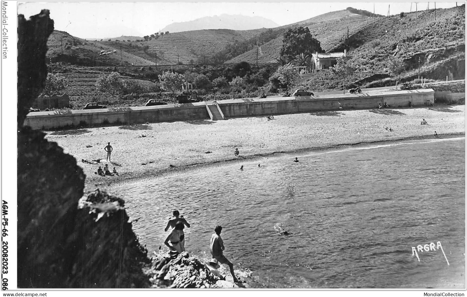 AGMP5-0396-66 - BANYULS-SUR-MER - Plage Et Villa - Les Elmes  - Banyuls Sur Mer