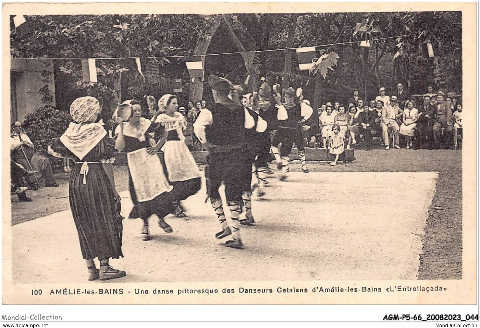 AGMP5-0375-66 - AMELIE-LES-BAINS - Une Danse Pittoresque Des Danseurs Catalans D'amelie-les Bains - L'entrellaçada - Ceret