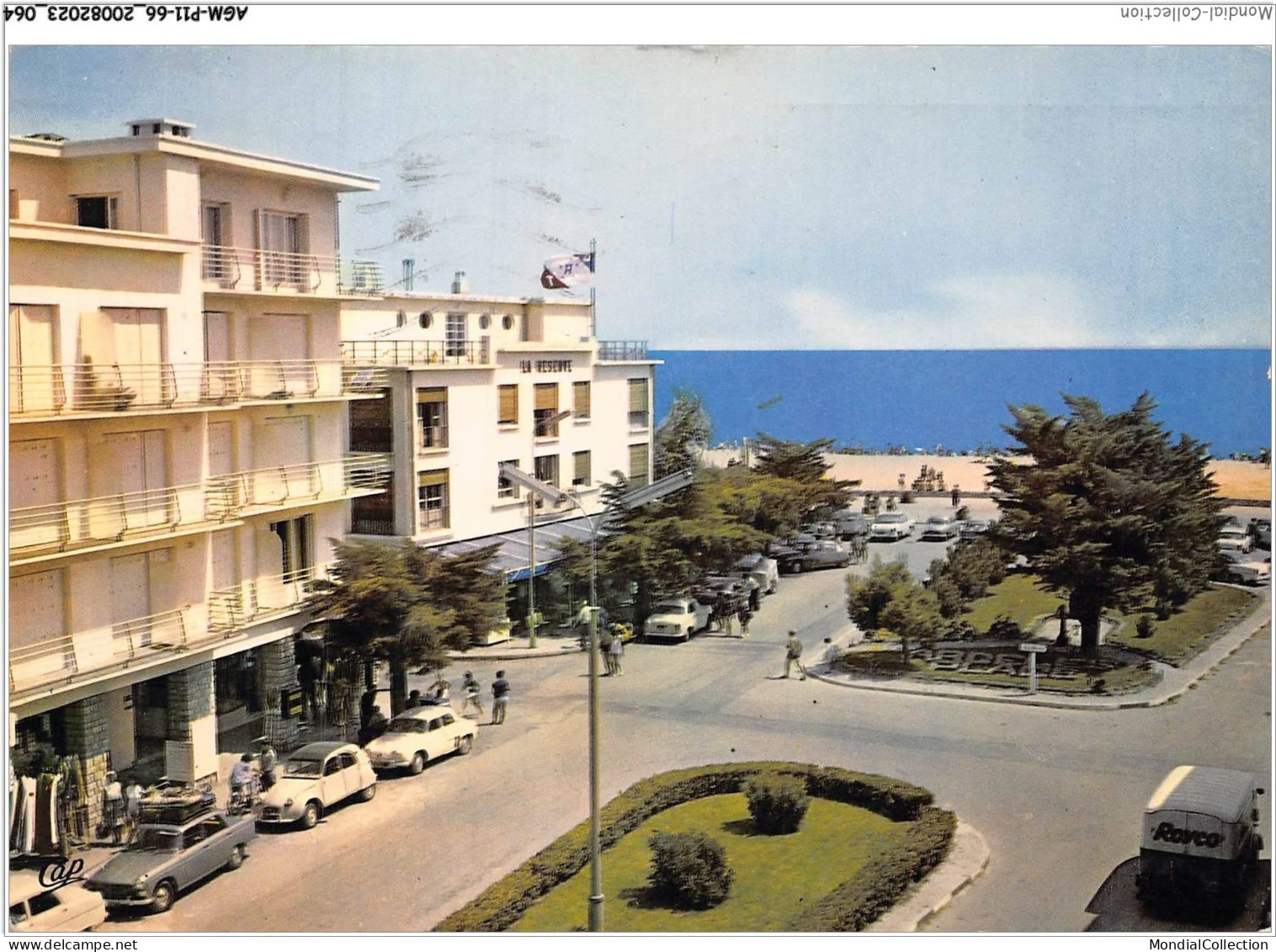 AGMP11-0773-66 - ARGELES-SUR-MER - L'arrivée A La Plage  - Argeles Sur Mer