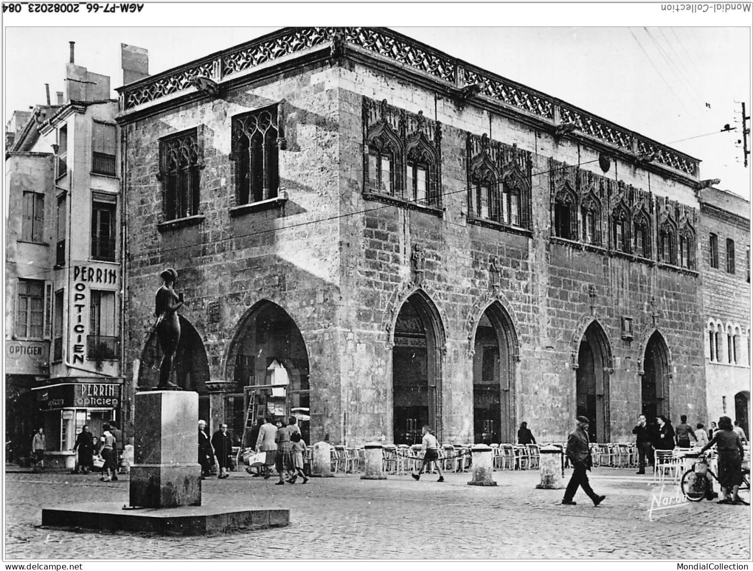 AGMP7-0539-66 - PERPIGNAN - La Loge De Mer Et Une Statue De Maillol  - Perpignan