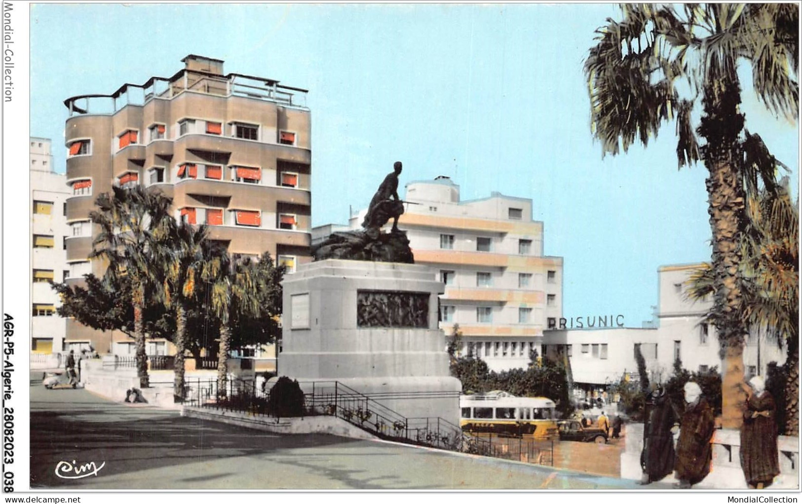 AGRP5-0349-ALGERIE - MOSTAGANEM - Le Monument Aux Morts - Mostaganem