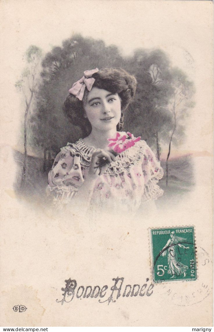 CARTE FANTAISIE . CPA . PORTRAIT JEUNE FEMMES . - Vrouwen