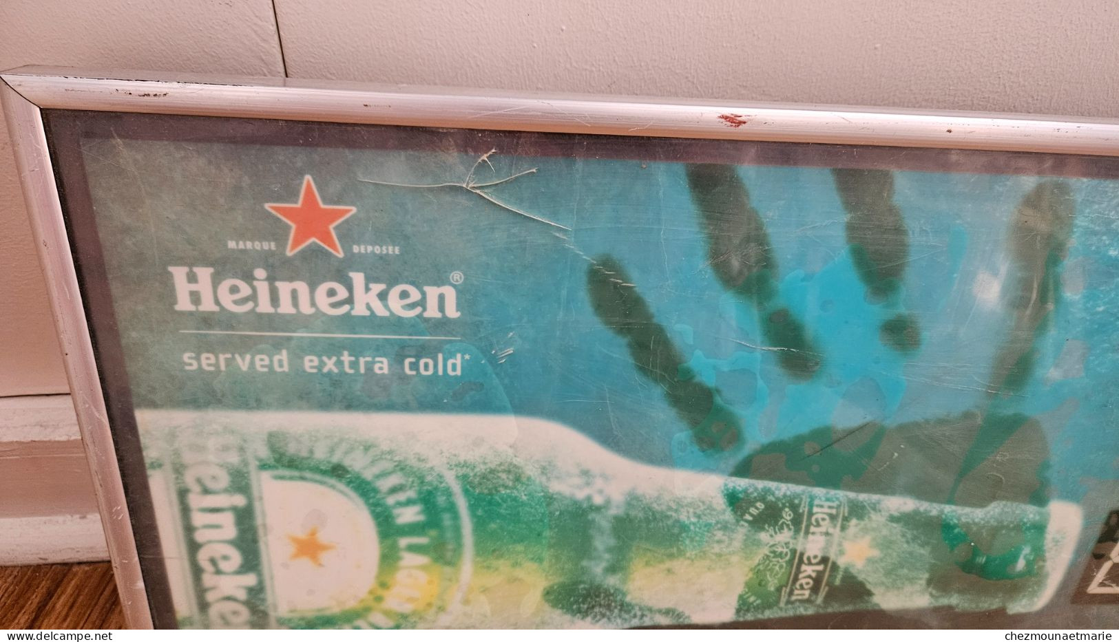 HEINEKEN Panneau Enseigne Avec Graduation Sur Le Dancefloor Et Dans La Bouteille - Sonstige & Ohne Zuordnung