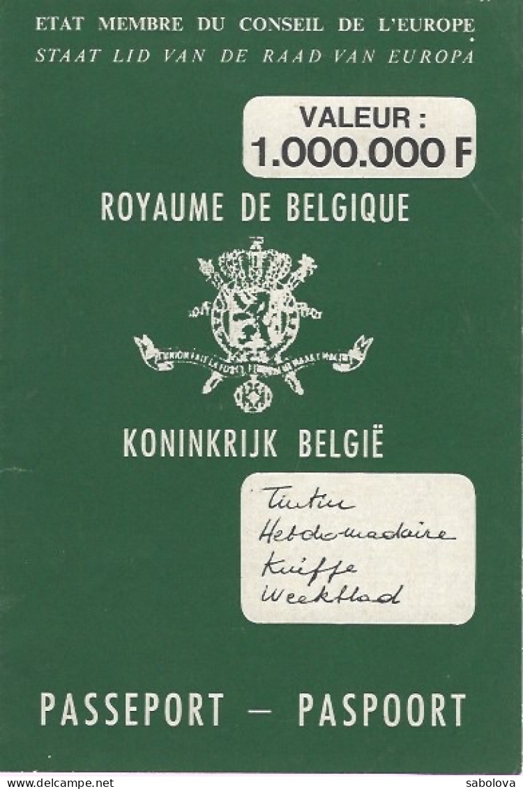 TINTIN 1967 Passeport Royaume De Belgique Maxi Concours Globe-trotter Avec Timbre  Tintin - Objets Publicitaires