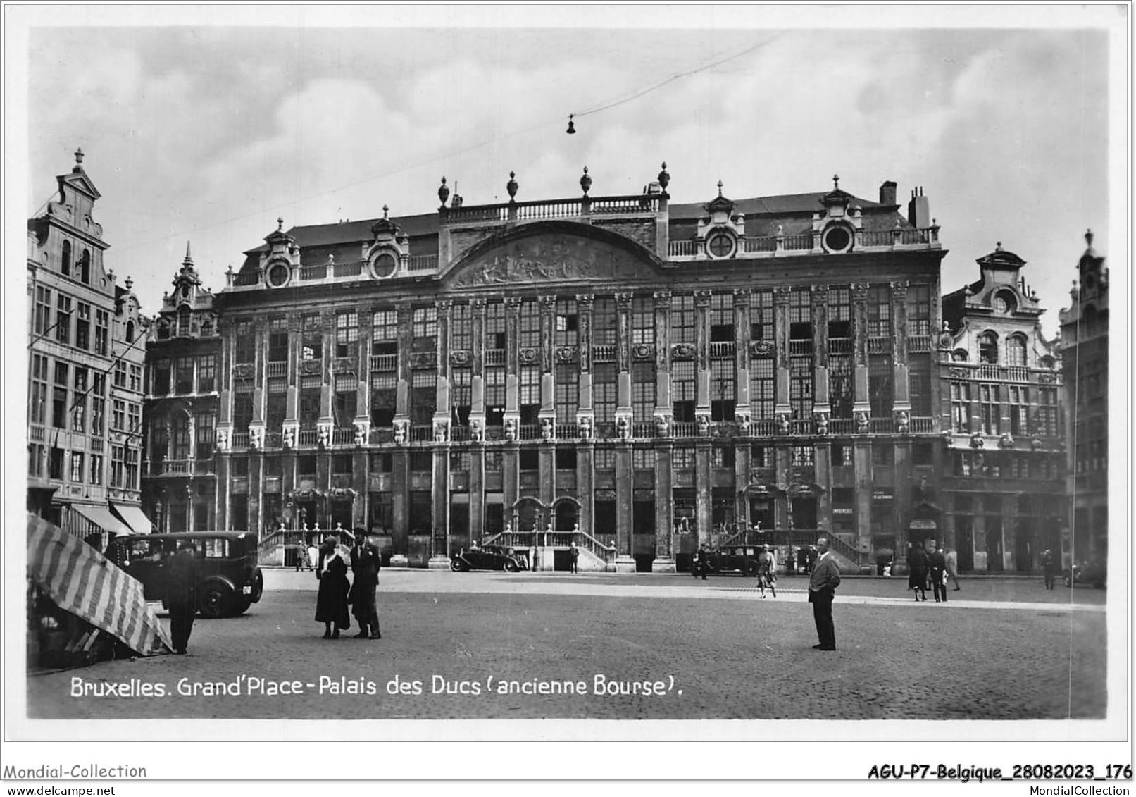 AGUP7-0617-BELGIQUE - BRUXELLES - Grand'place-palais Des Ducs - Ancienne Bourse - Squares