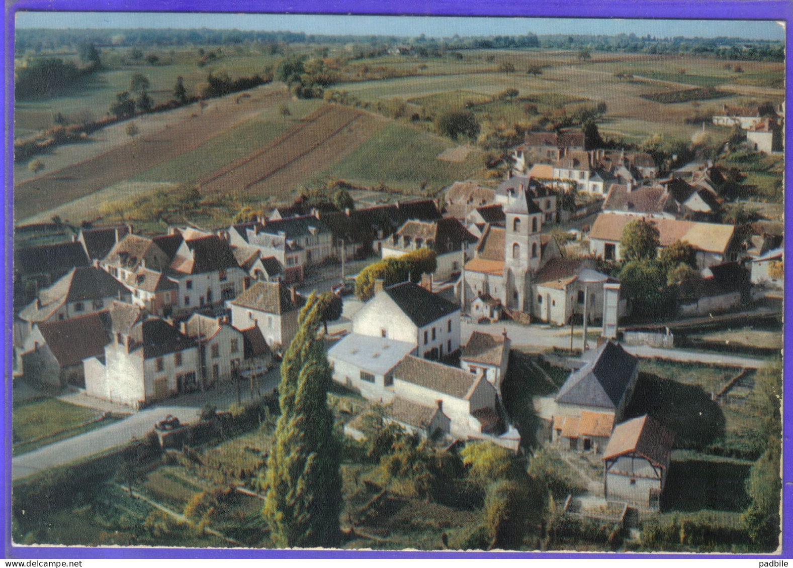 Carte Postale 03. Bresnay Vue D'avion Très Beau Plan - Autres & Non Classés