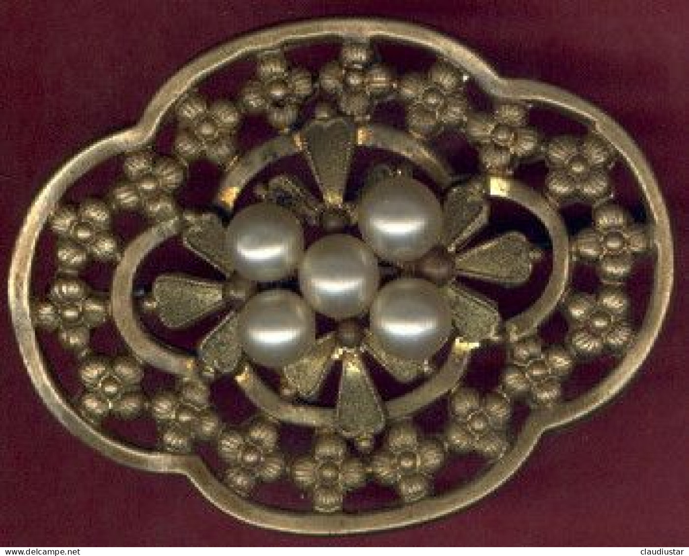 ** BROCHE  5  PERLES ** - Broches