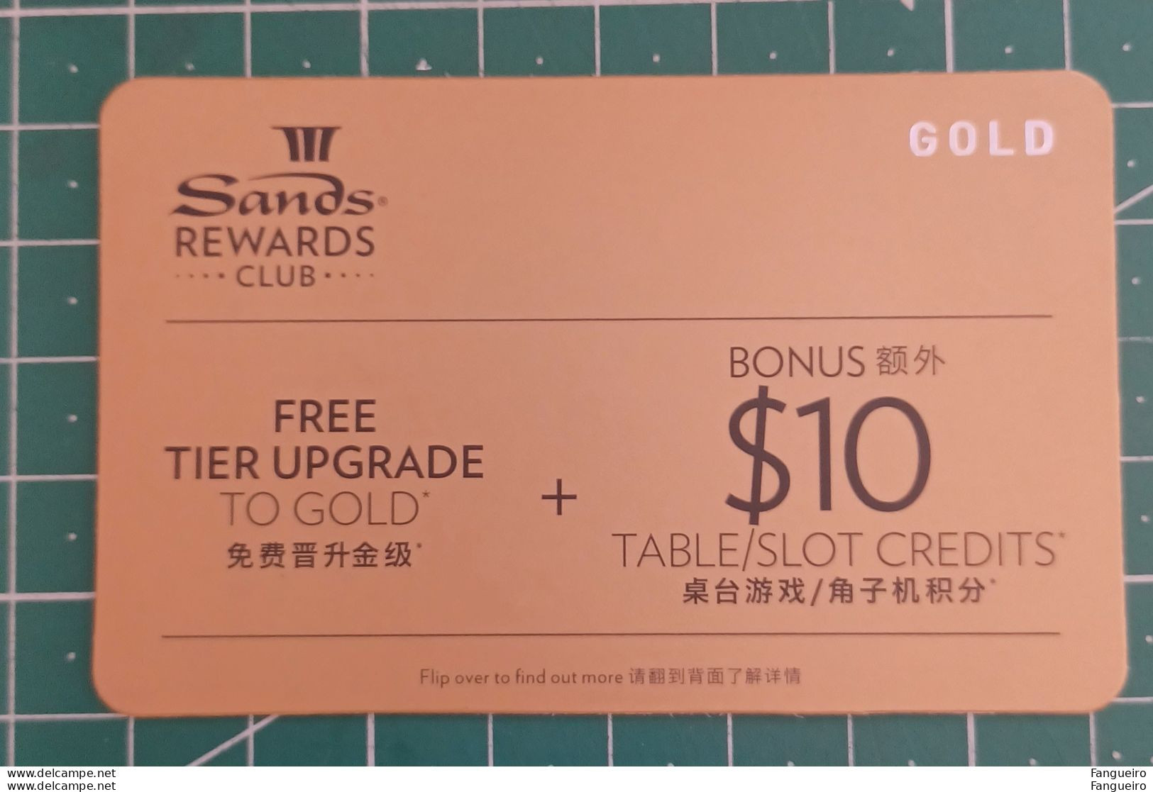 SINGAPORE HOTEL REWARD CARD SANDS CLUB (paper Card) - Cartes D'hotel