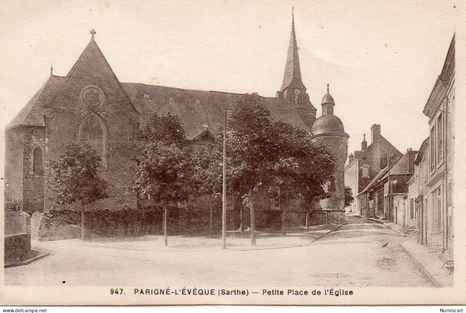 Parigné-sur-Sarthe Place De L'Eglise - Other & Unclassified