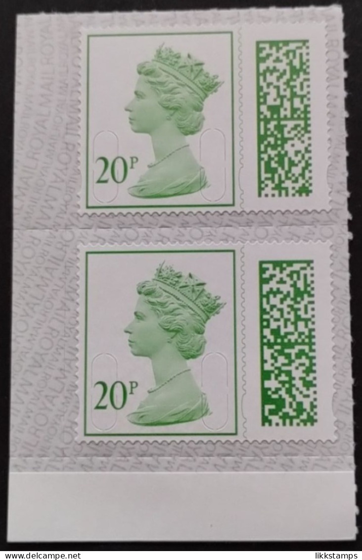 S.G. V4720 ~ A MARGINAL PAIR OF NEW BARCODED 20p  MACHIN DEFINITIVES UNFOLDED AND NHM #00674 - Série 'Machin'