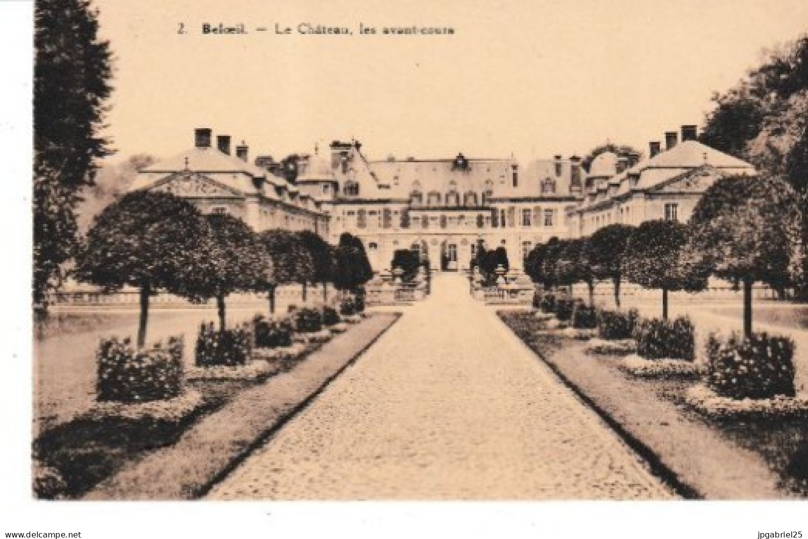 Beloeil Le Chateau Les Avant Cours - Belöil