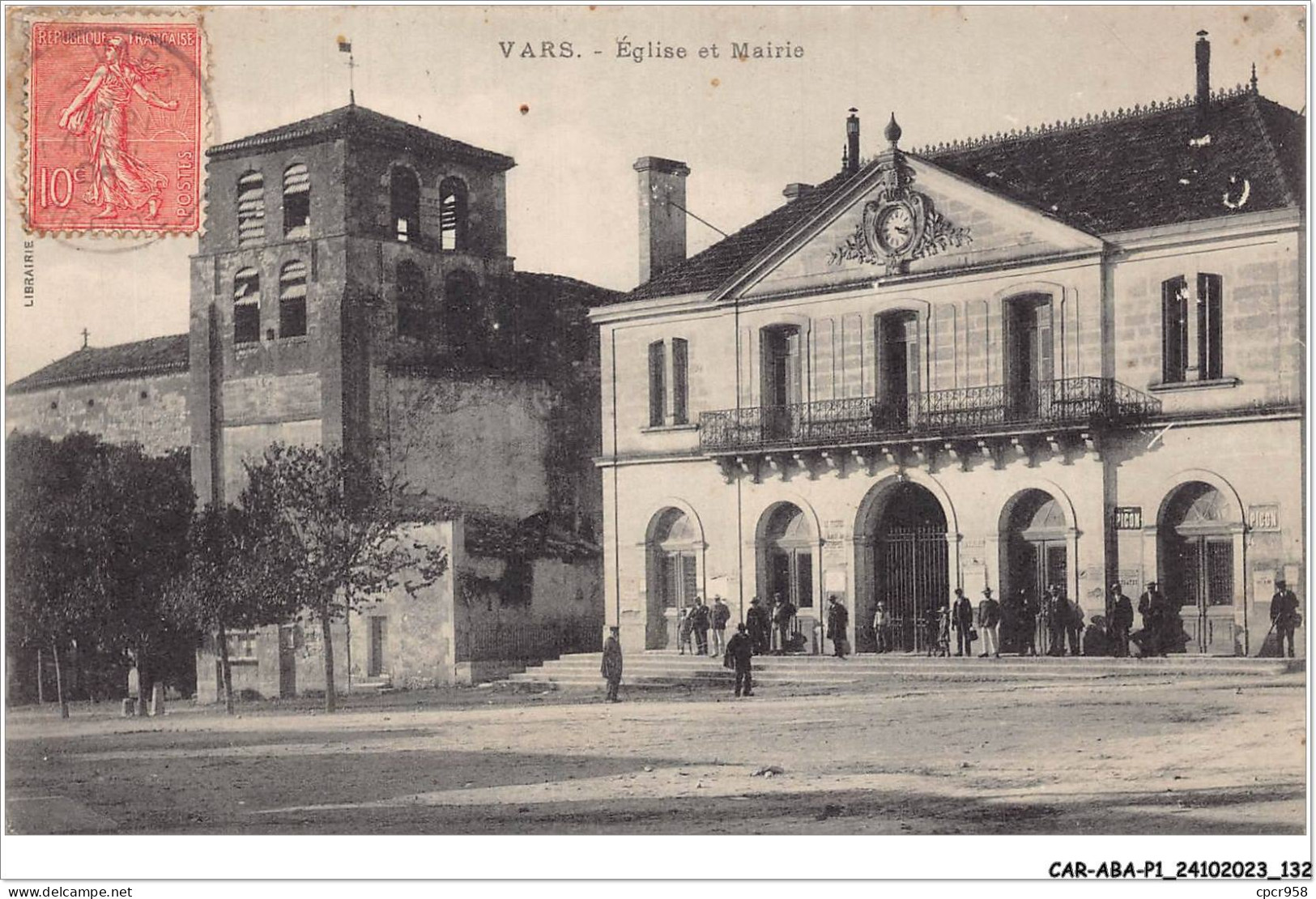 CAR-ABAP1-16-0067 - VARS - église Et Mairie - Autres & Non Classés