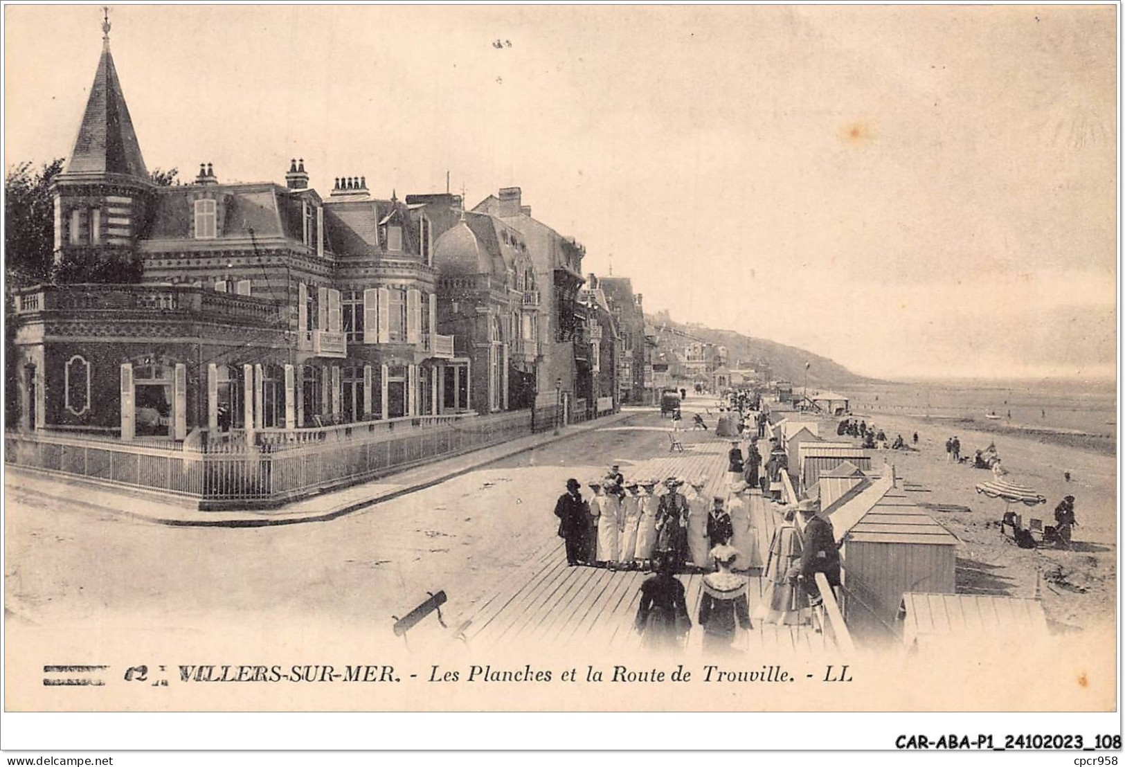 CAR-ABAP1-14-0055 - VILLERS-SUR-MER - Les Planches Et La Route De Trouville - Villers Sur Mer