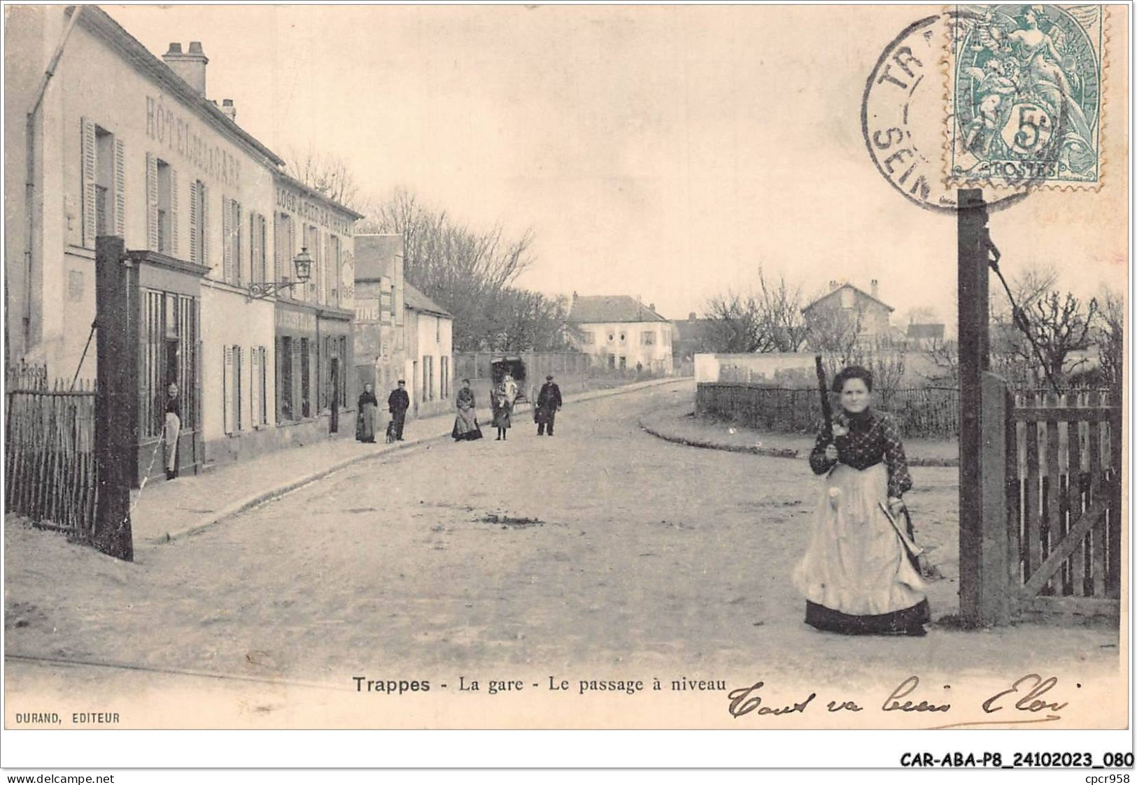 CAR-ABAP8-78-0738 - TRAPPES - La Gare - Le Passage à Niveau - Trappes