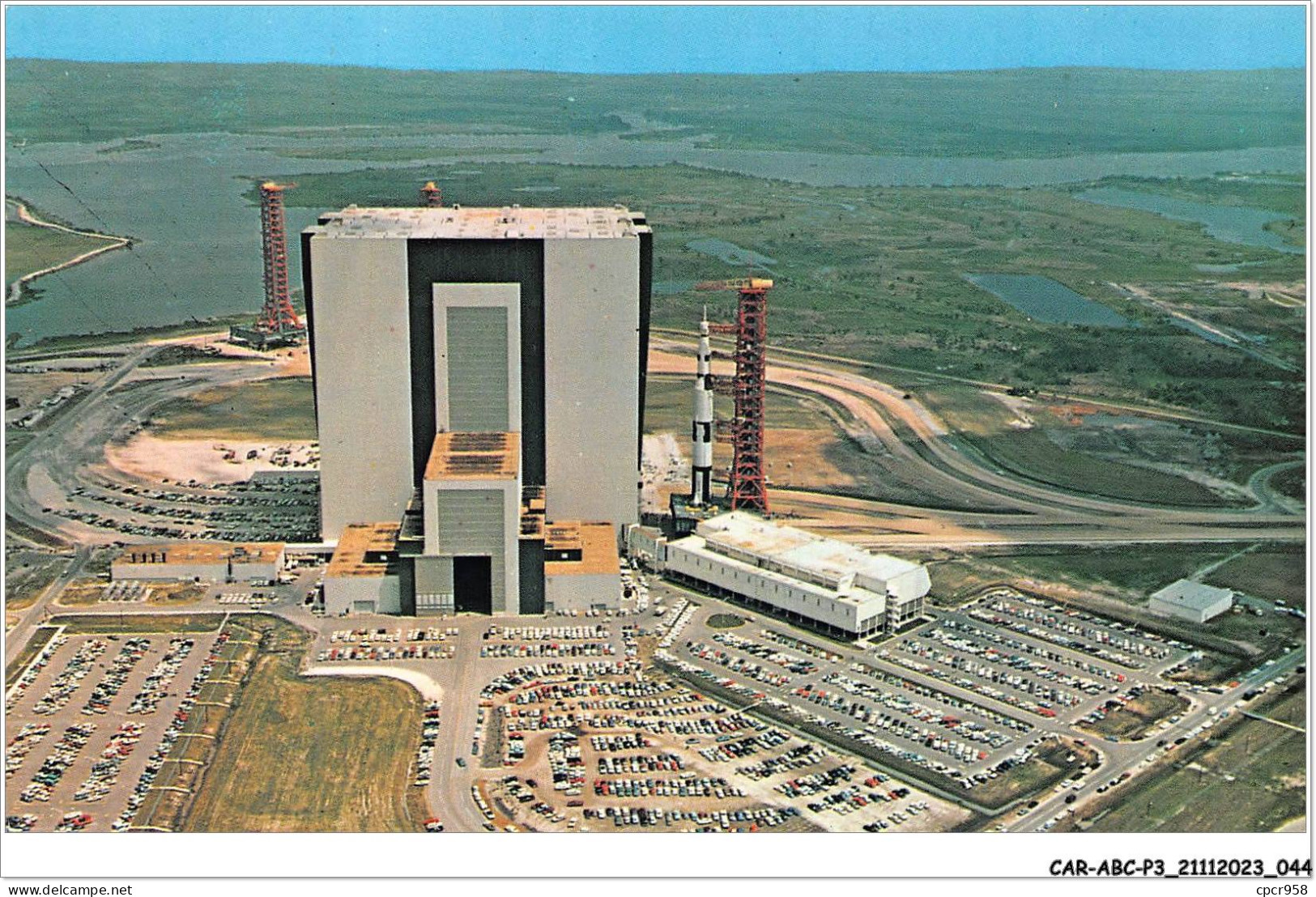 CAR-ABCP3-0206 - AVIATION - JOHN F-KENNEDY SPACE CENTER - N-A-S-A - THE APOLLO/SATURN V FACILITIES VEHICLE  - Airmen, Fliers