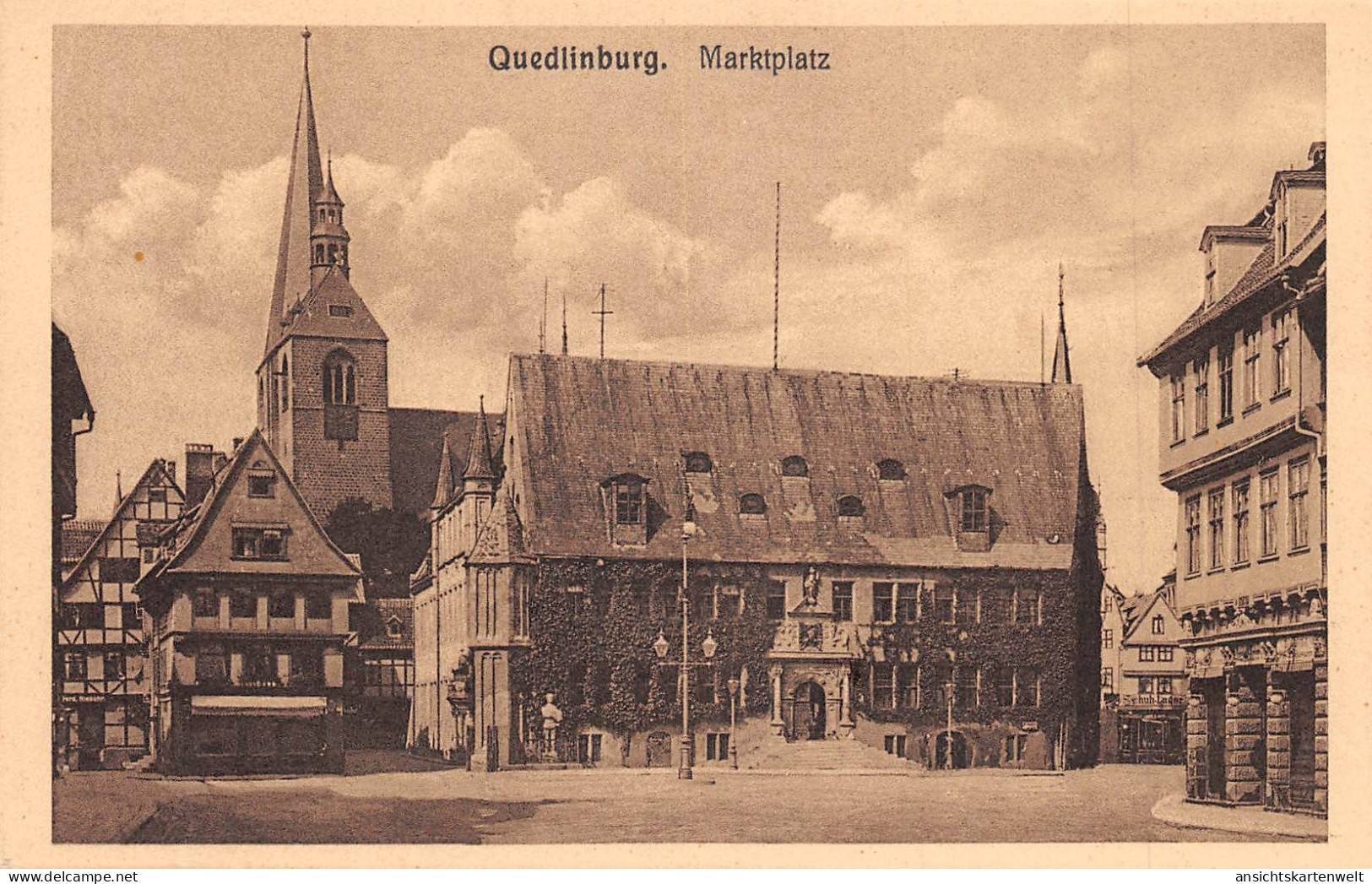 Quedlinburg A.H. Marktplatz Ngl #171.786 - Sonstige & Ohne Zuordnung