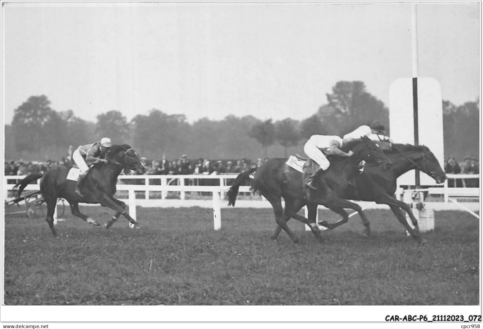 CAR-ABCP6-0515 - HIPPISME - UNE COURSE - CARTE PHOTO - Ippica