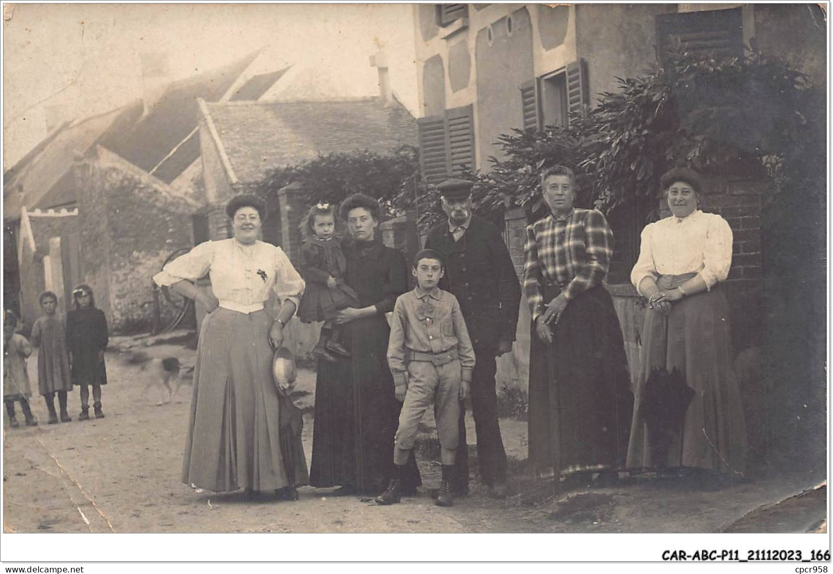 CAR-ABCP11-1079 - FOTO DE FAMILLE - CARTE PHOTO - A LOCALISER  - Other & Unclassified