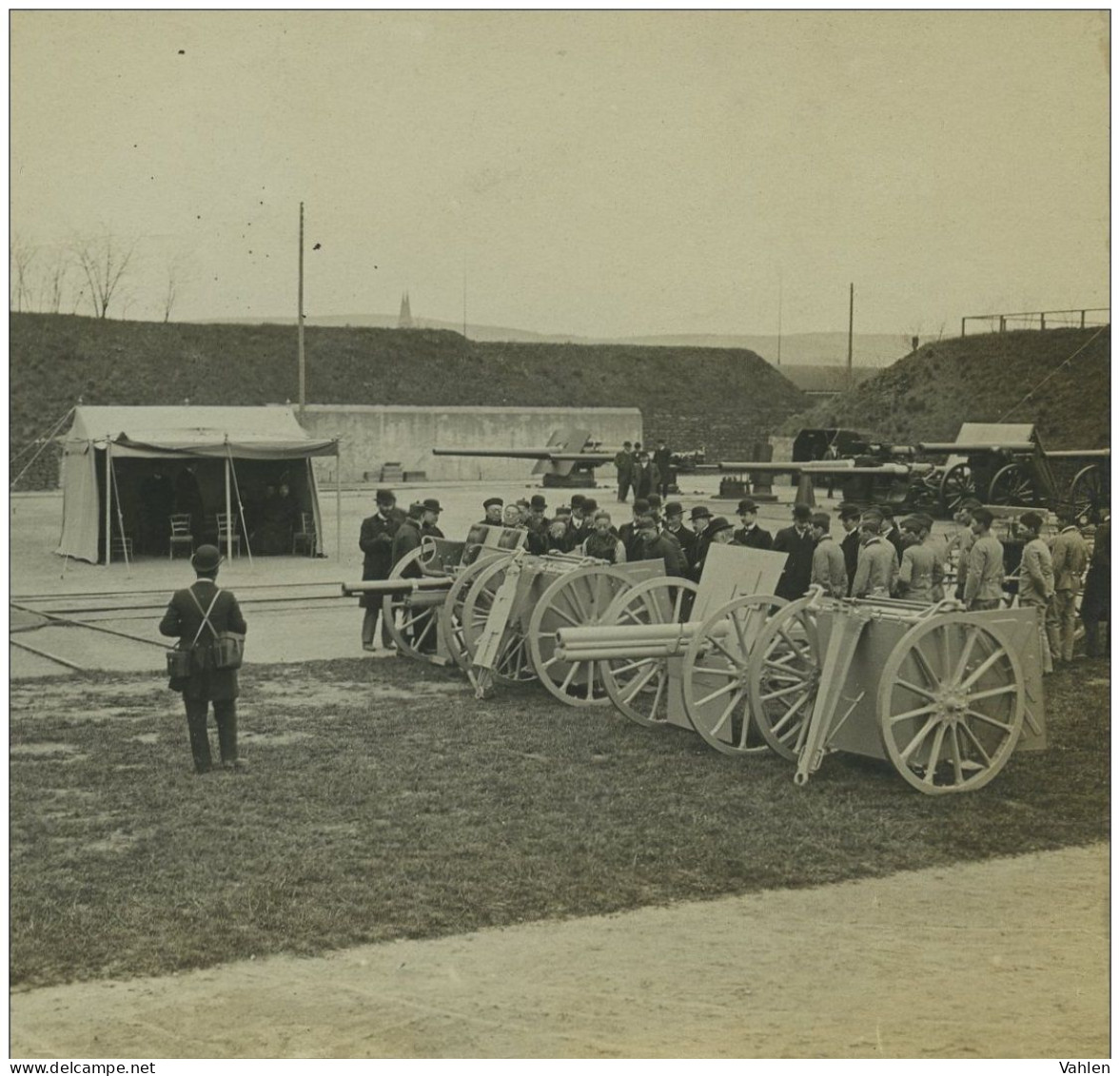 Stéréo 1906. Le Creusot. Mission Chinoise Au Polygone. Usines Schneider. Prince Impérial De Chine. China. - Stereoscopic