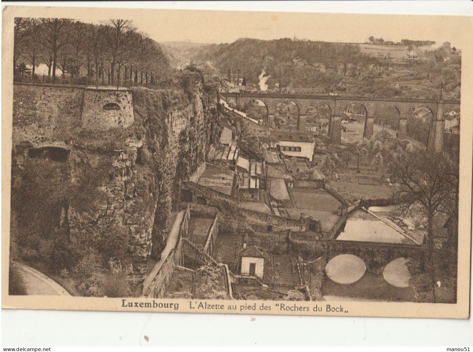 LUXEMBOURG  L'Alzette Au Pied Des Rochers Du Bock - Luxemburg - Stadt