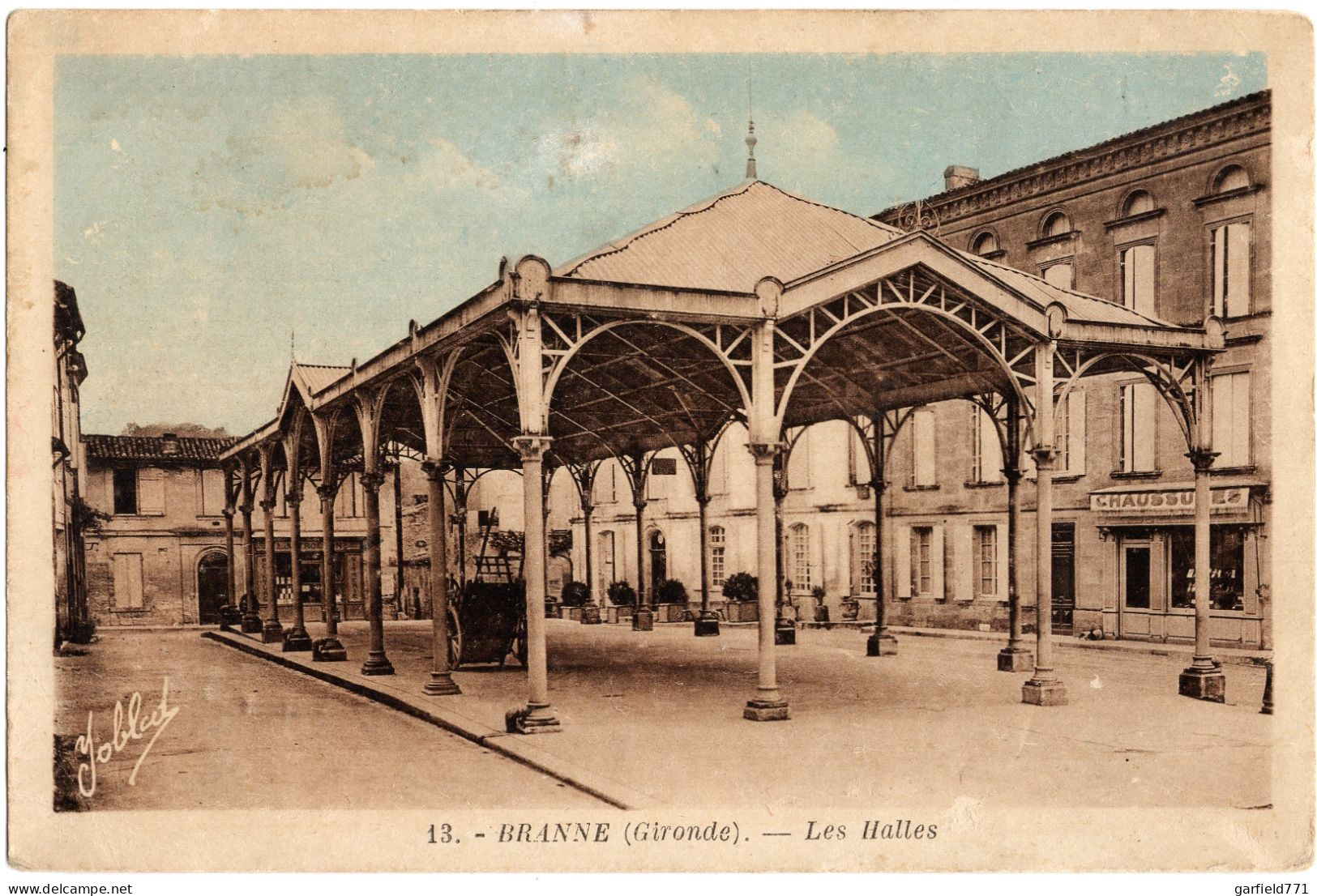 FRANCE - BRANNE - Les Halles - Le Marché - Autres & Non Classés