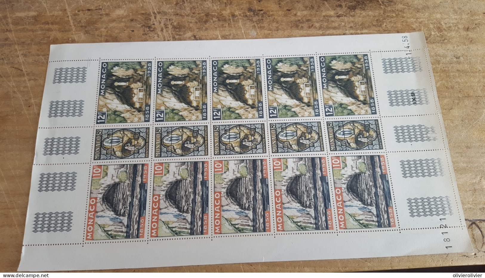 REF A3552 MONACO NEUF** BLOC - Collections, Lots & Series