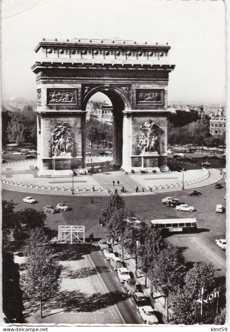 Paris - L'Arc De Triomphe - Triumphbogen